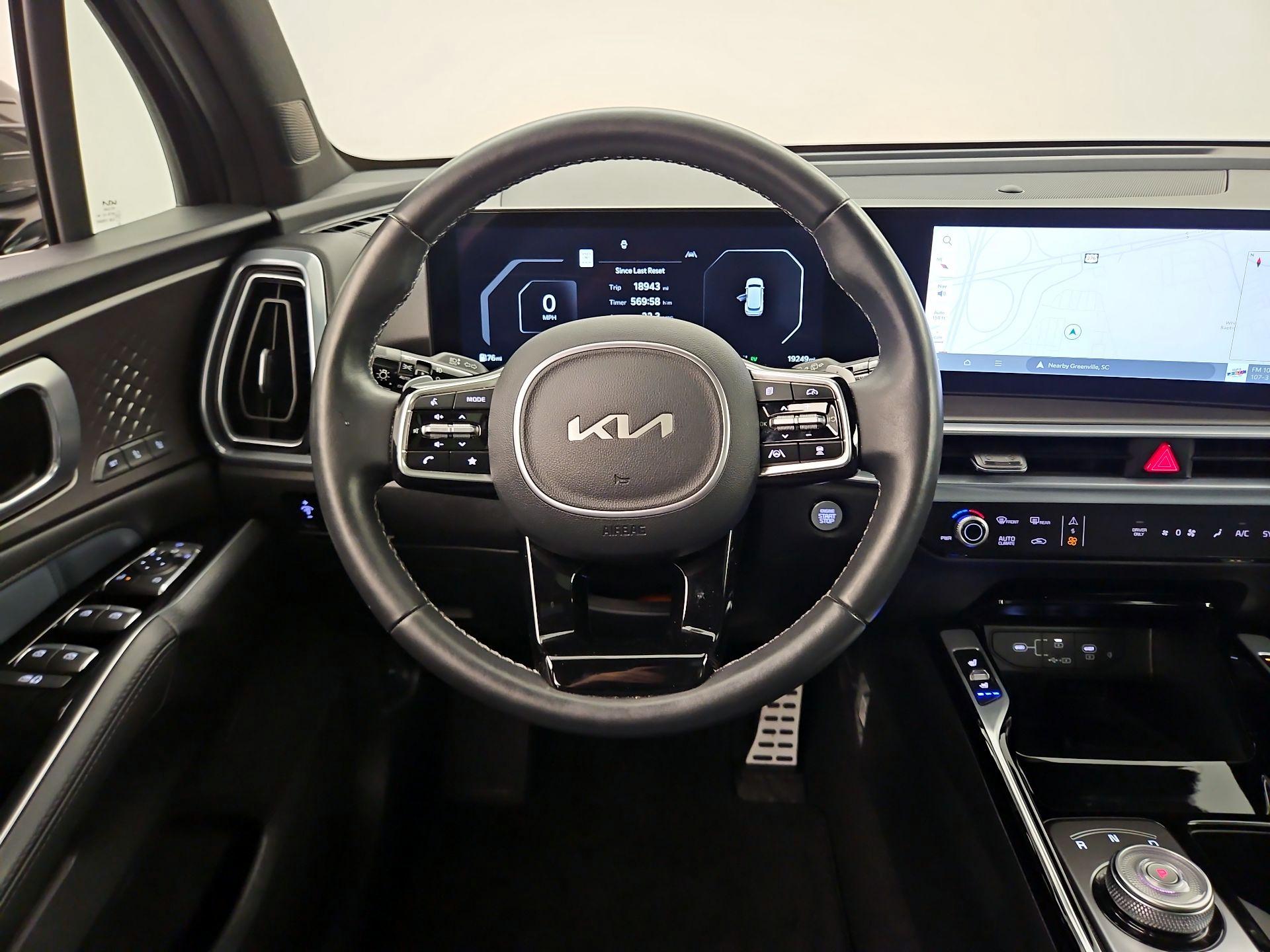Thumbnail: 2025 Kia Sorento - 10