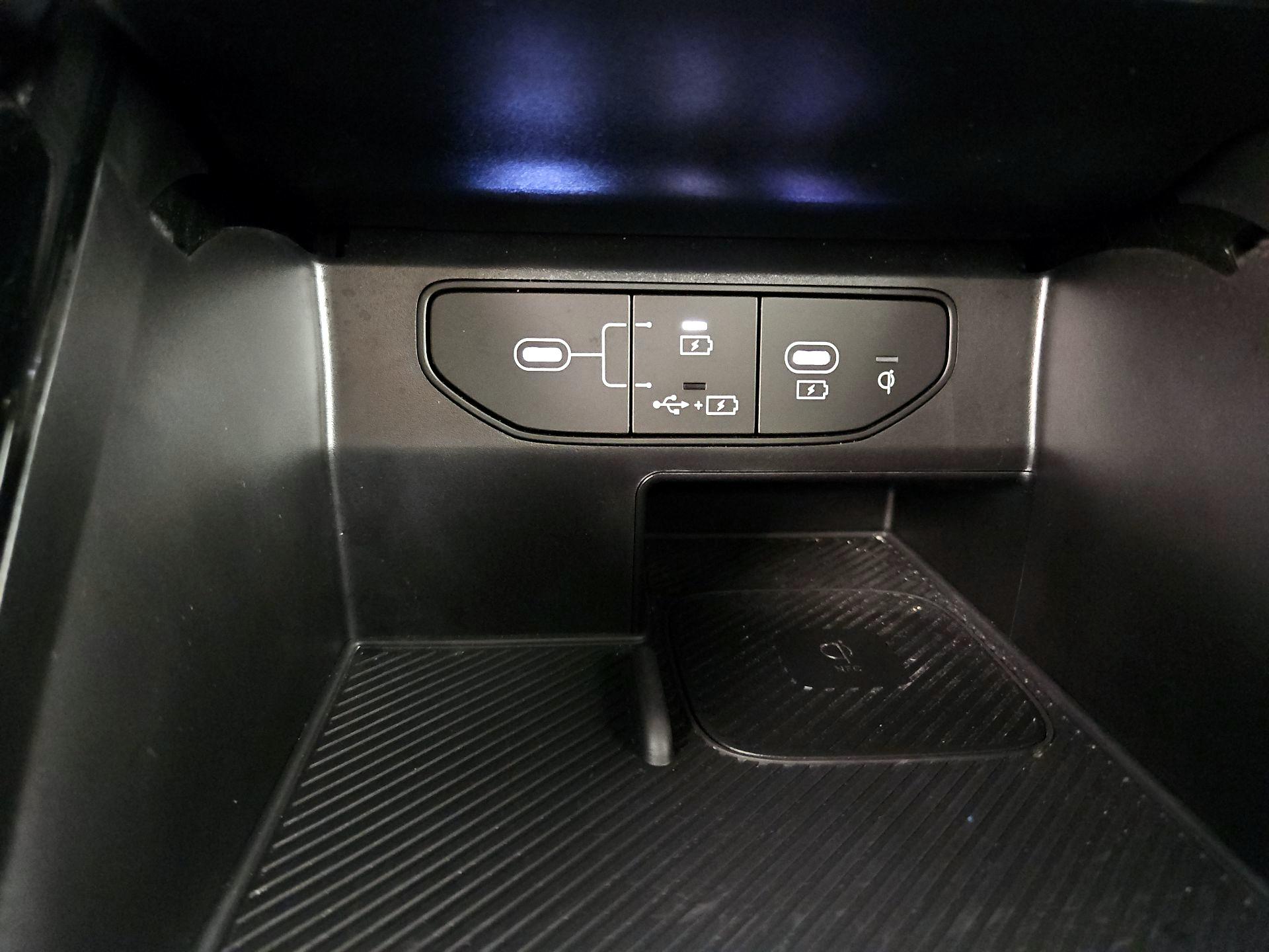 Thumbnail: 2025 Kia Sorento - 19