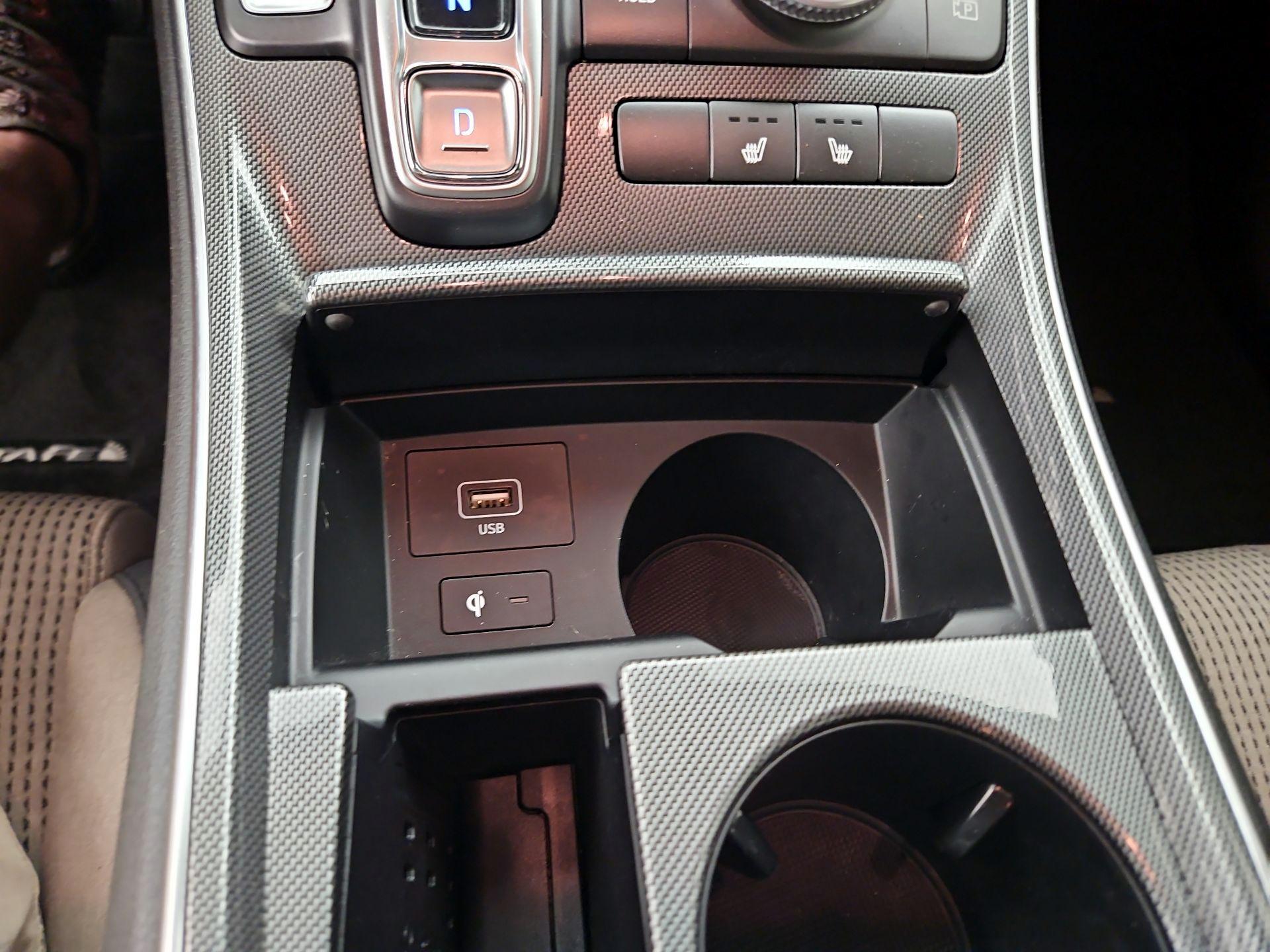 Thumbnail: 2023 Hyundai Santa Fe - 19