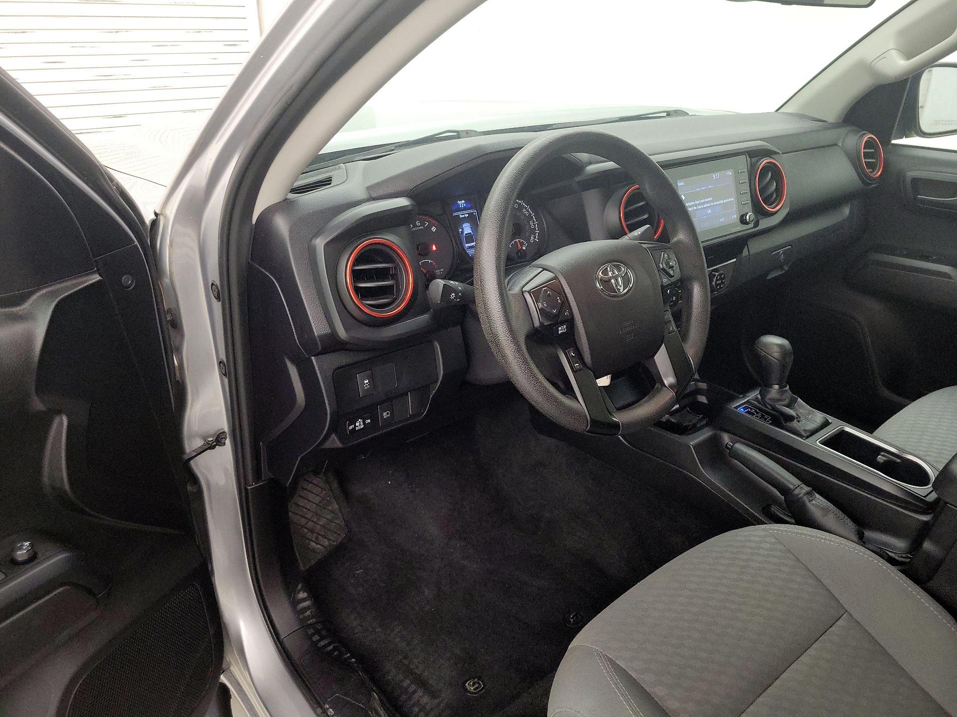 Thumbnail: 2021 Toyota Tacoma - 11