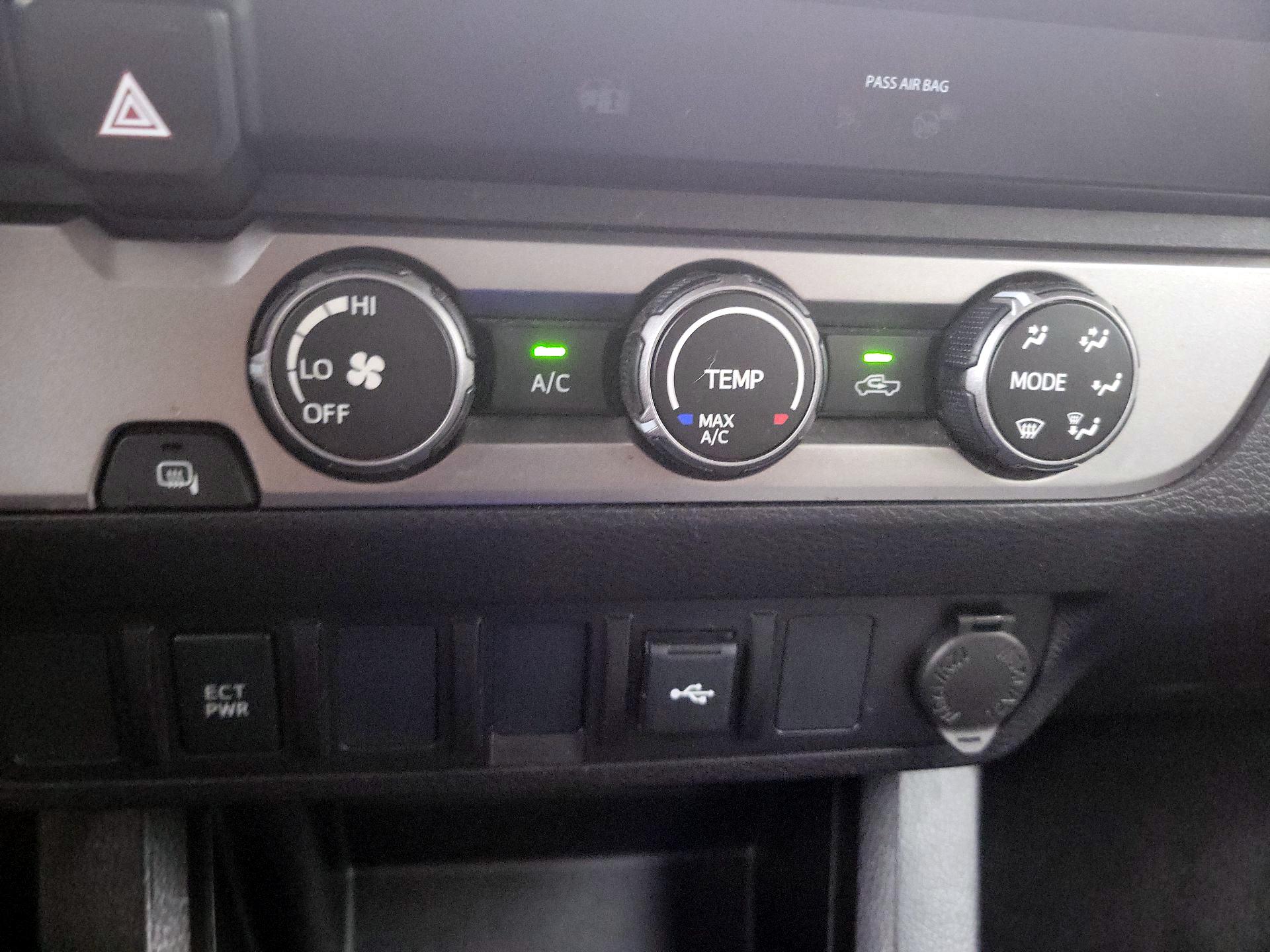 Thumbnail: 2021 Toyota Tacoma - 16