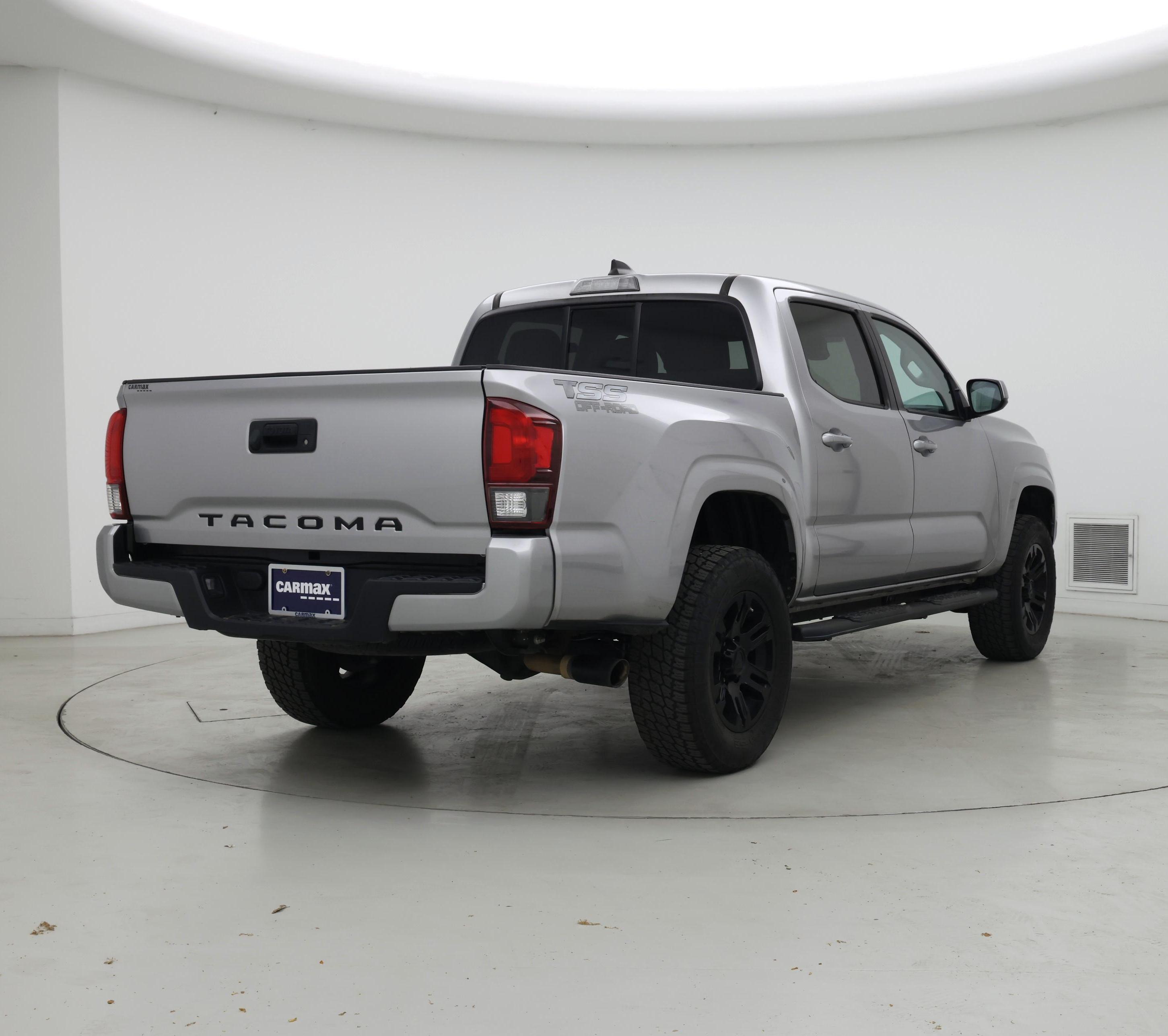 Thumbnail: 2021 Toyota Tacoma - 8