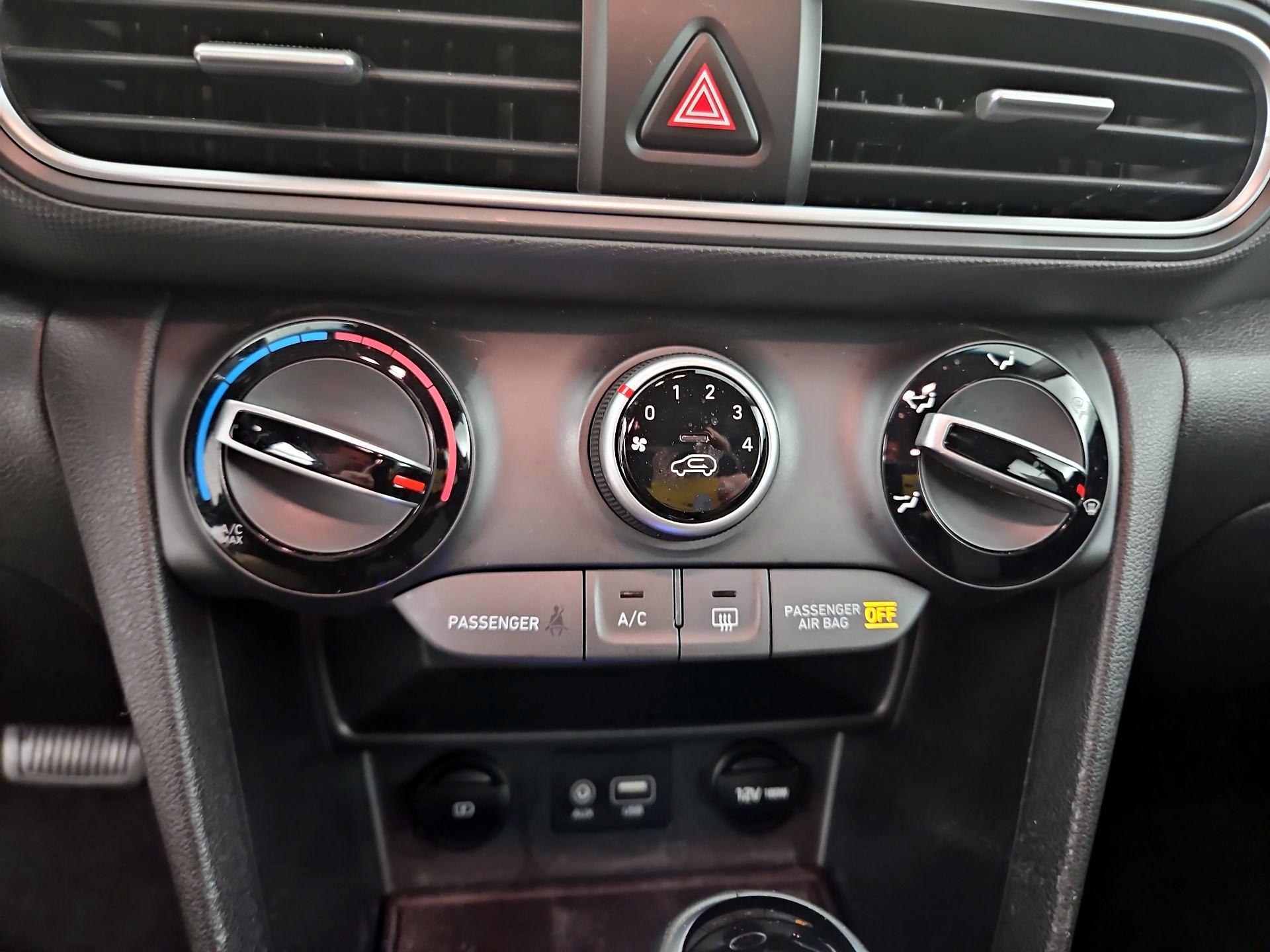 Thumbnail: 2020 Hyundai Kona - 16