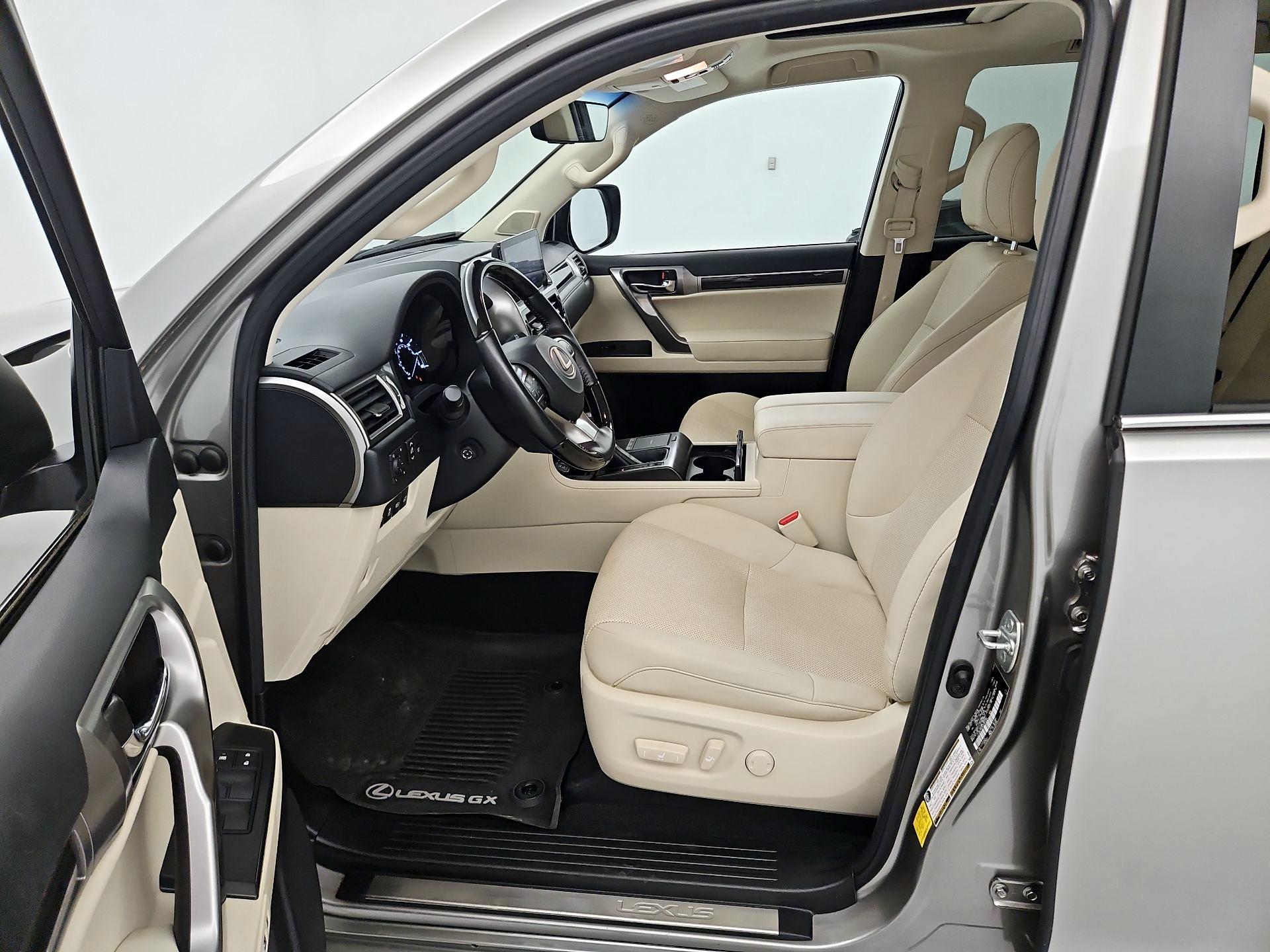 Thumbnail: 2023 Lexus GX - 11