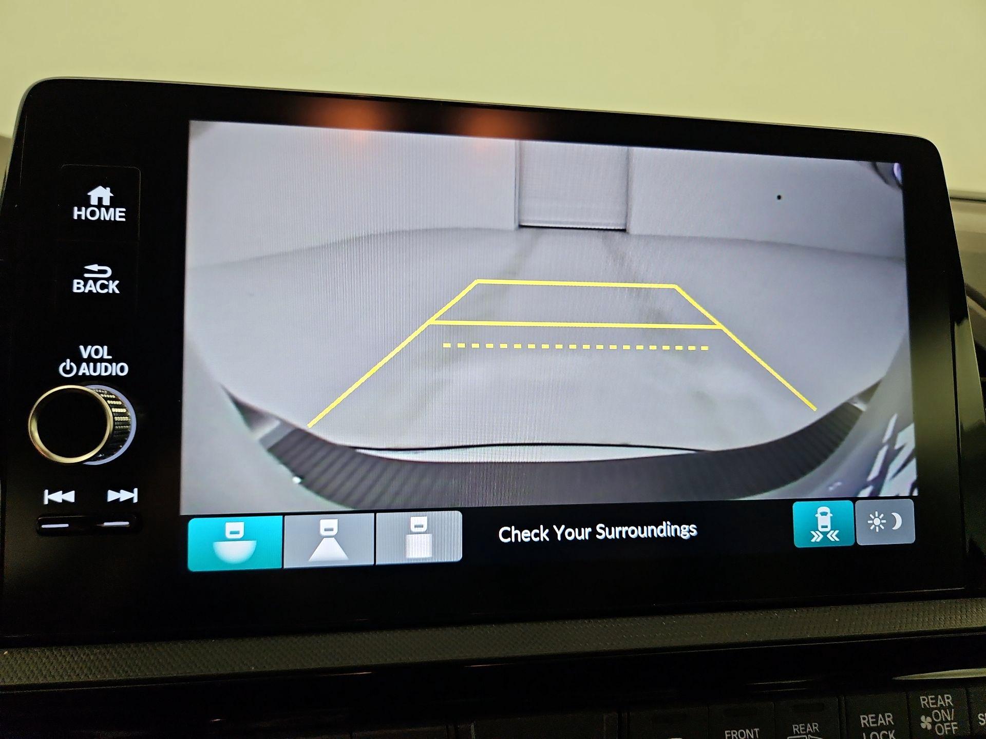 Thumbnail: 2026 Honda Odyssey - 14