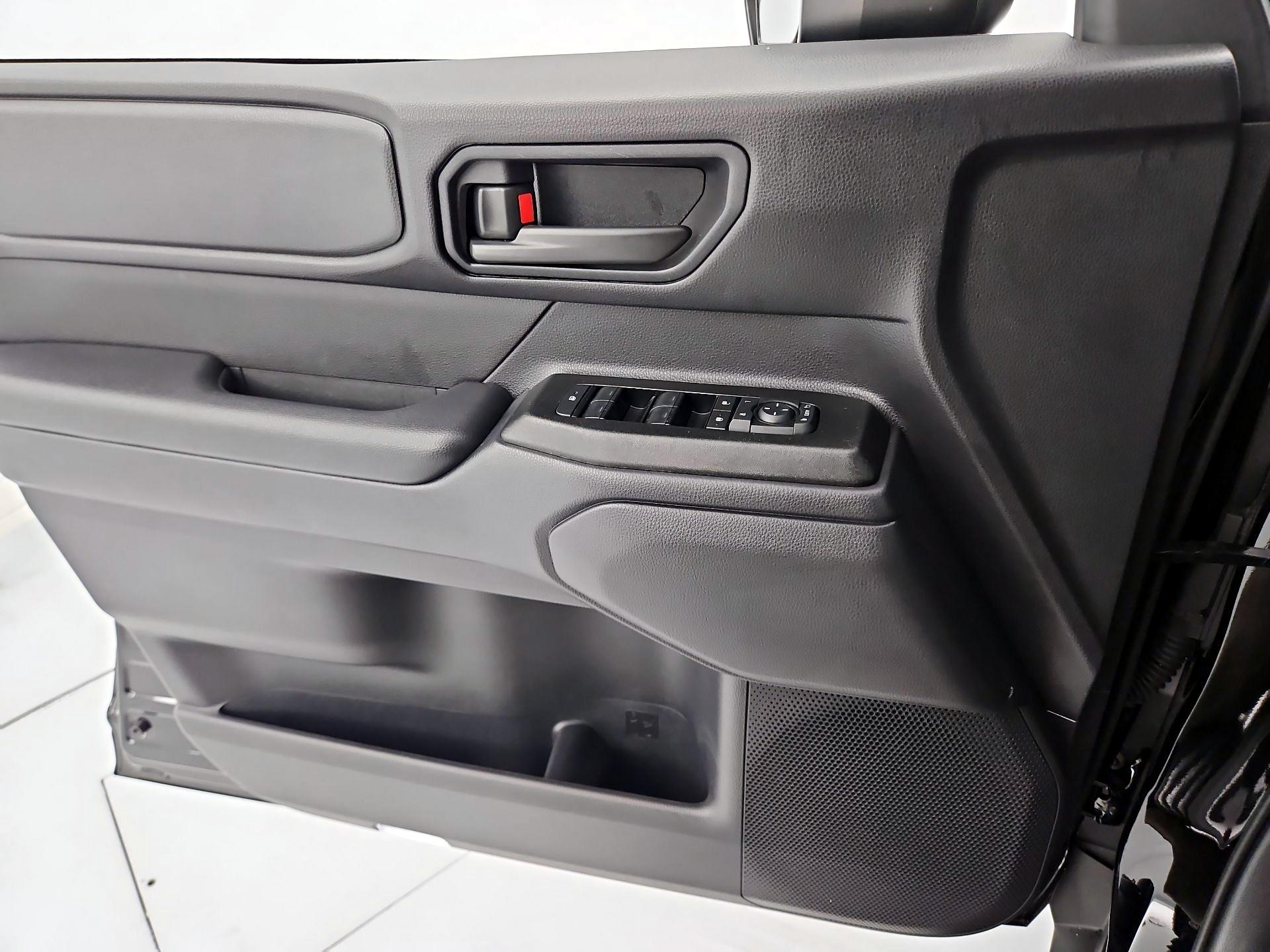 Thumbnail: 2025 Toyota Land Cruiser - 12