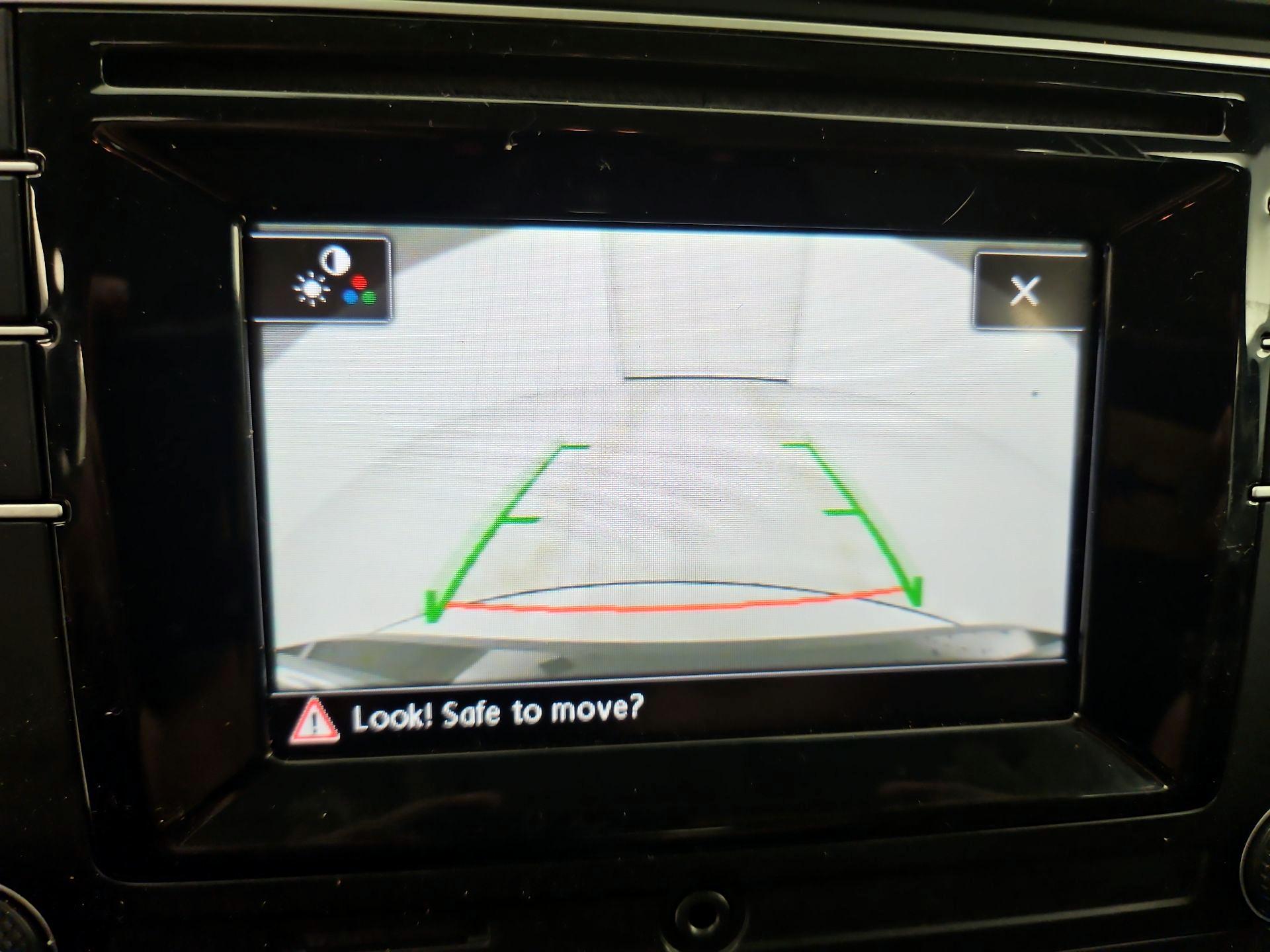 Thumbnail: 2017 Volkswagen Jetta - 14