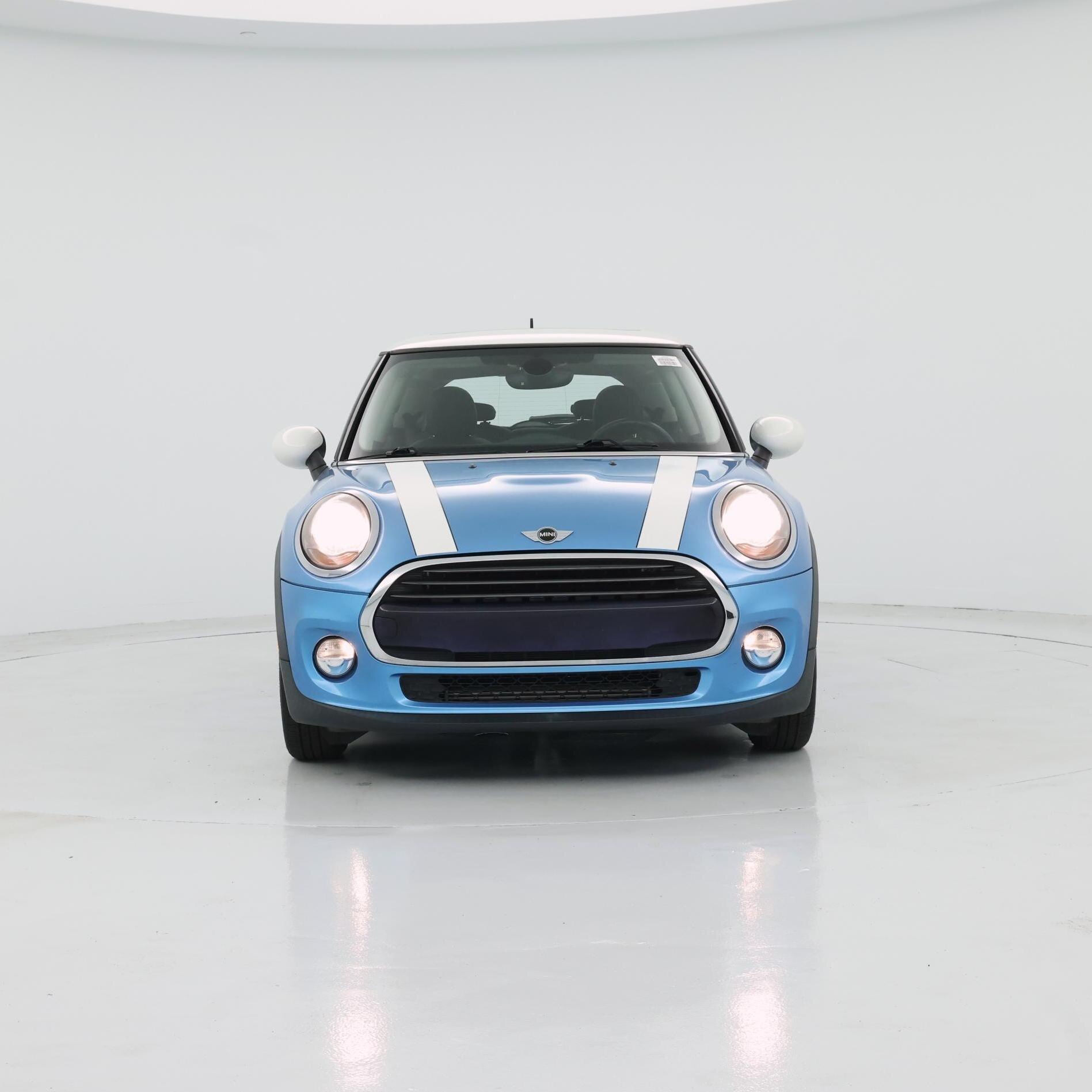 Thumbnail: 2016 MINI Cooper Hardtop - 5