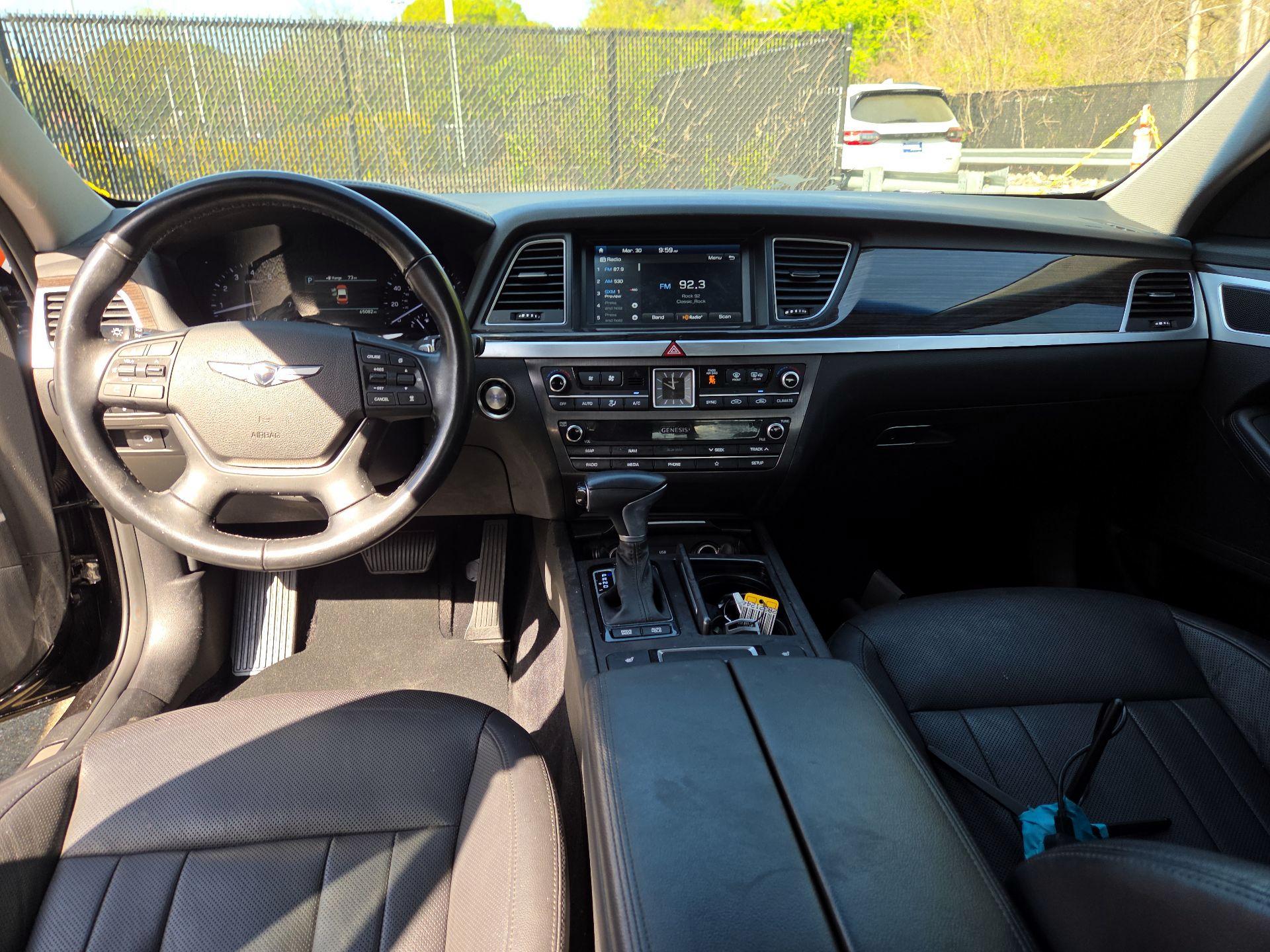 Thumbnail: 2019 Genesis G80 - 8