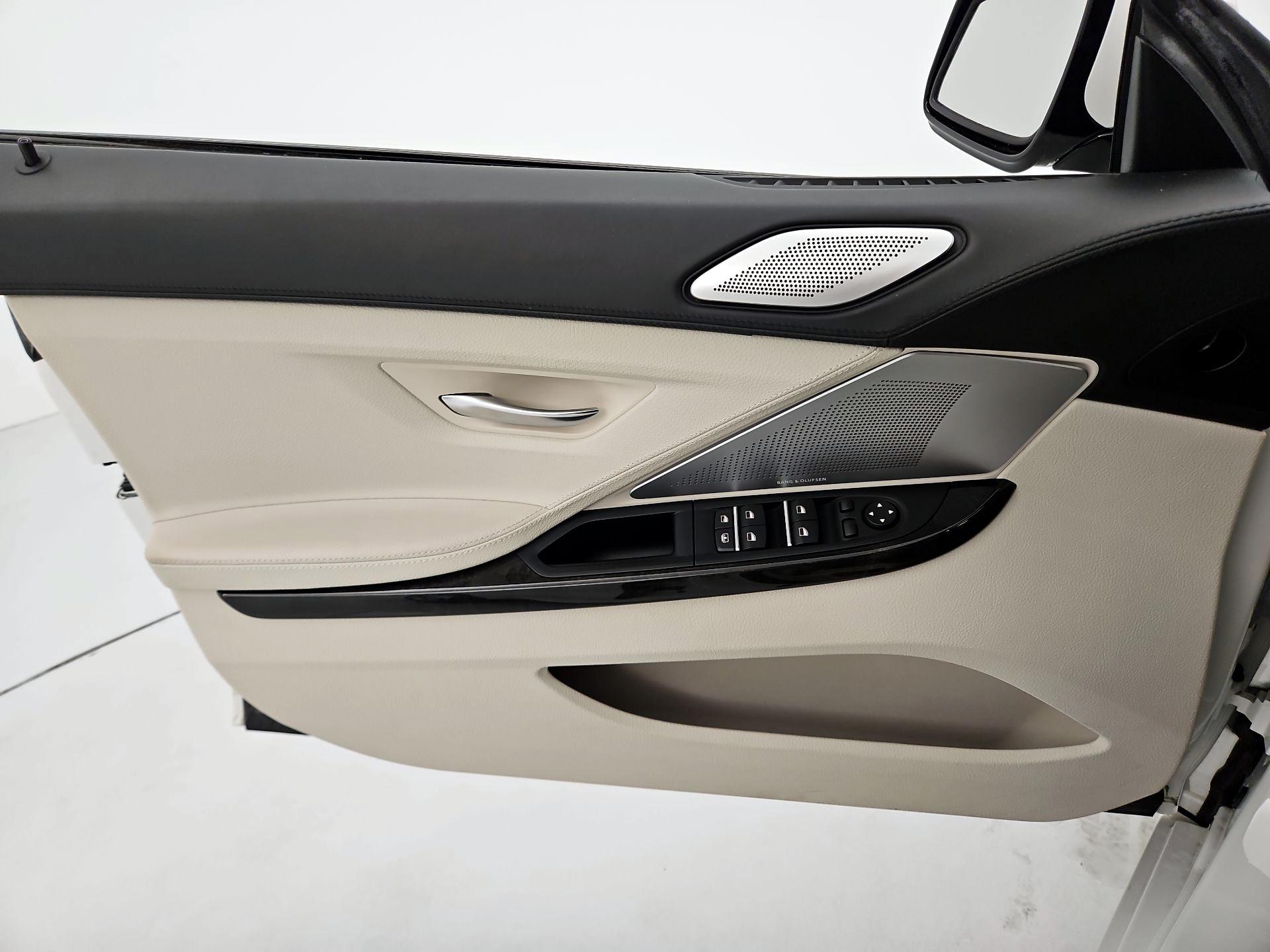 Thumbnail: 2015 BMW 6 Series - 12