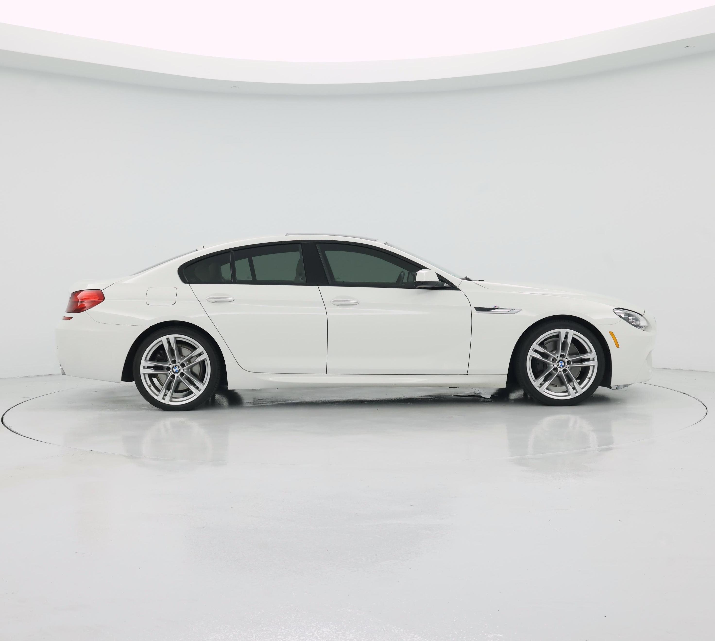 Thumbnail: 2015 BMW 6 Series - 7