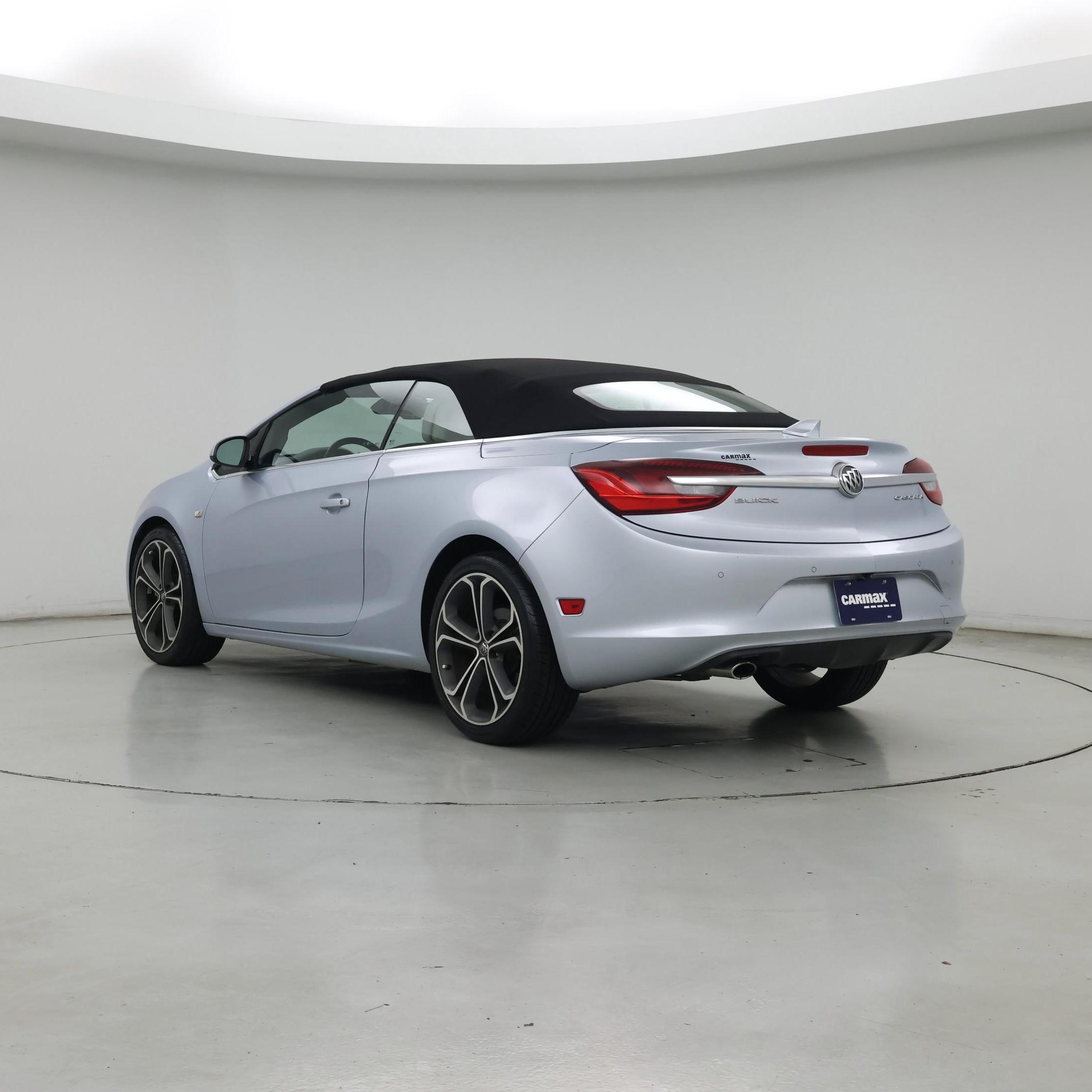 Thumbnail: 2016 Buick Cascada - 2