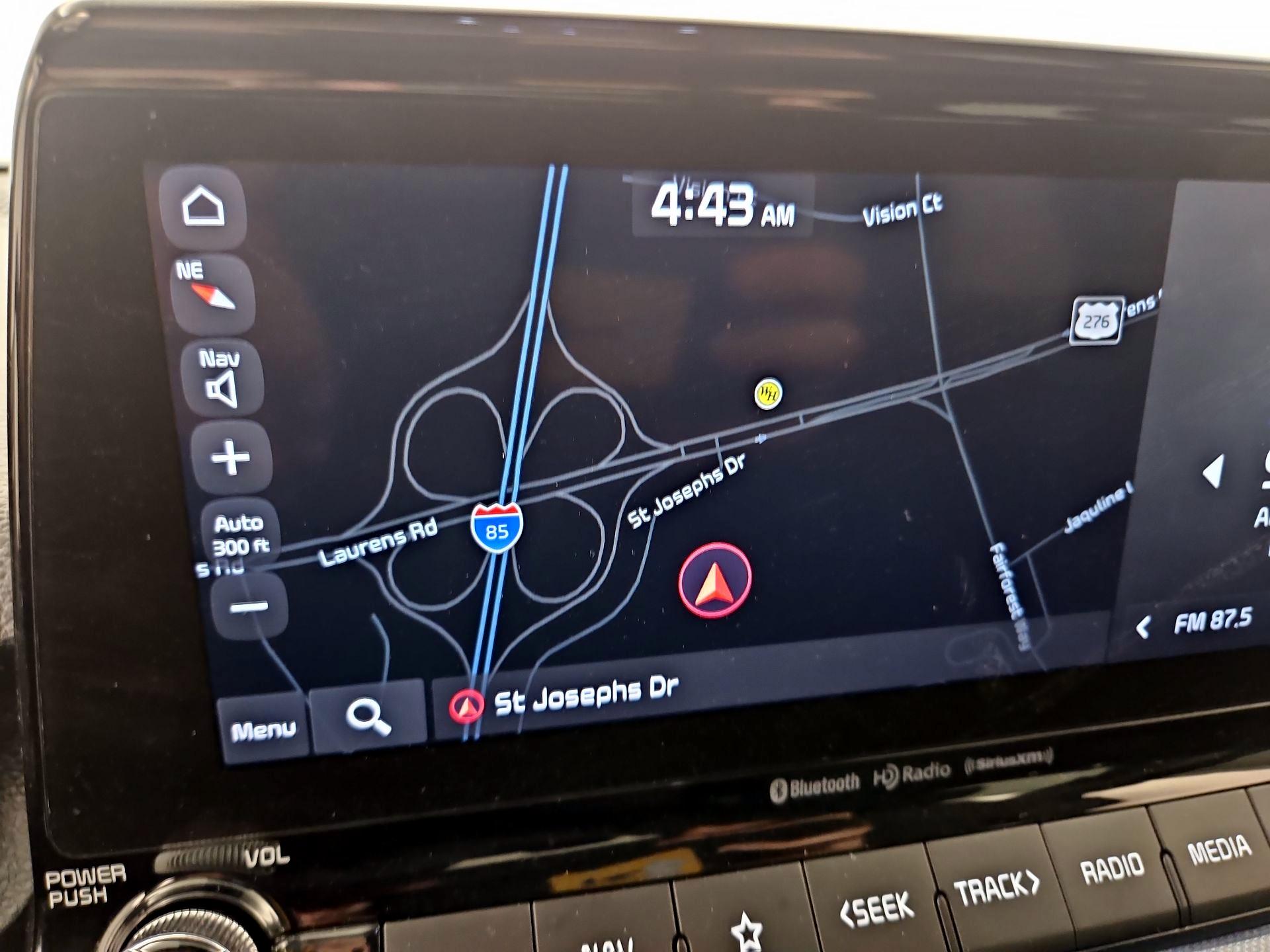 Thumbnail: 2022 Kia Seltos - 14