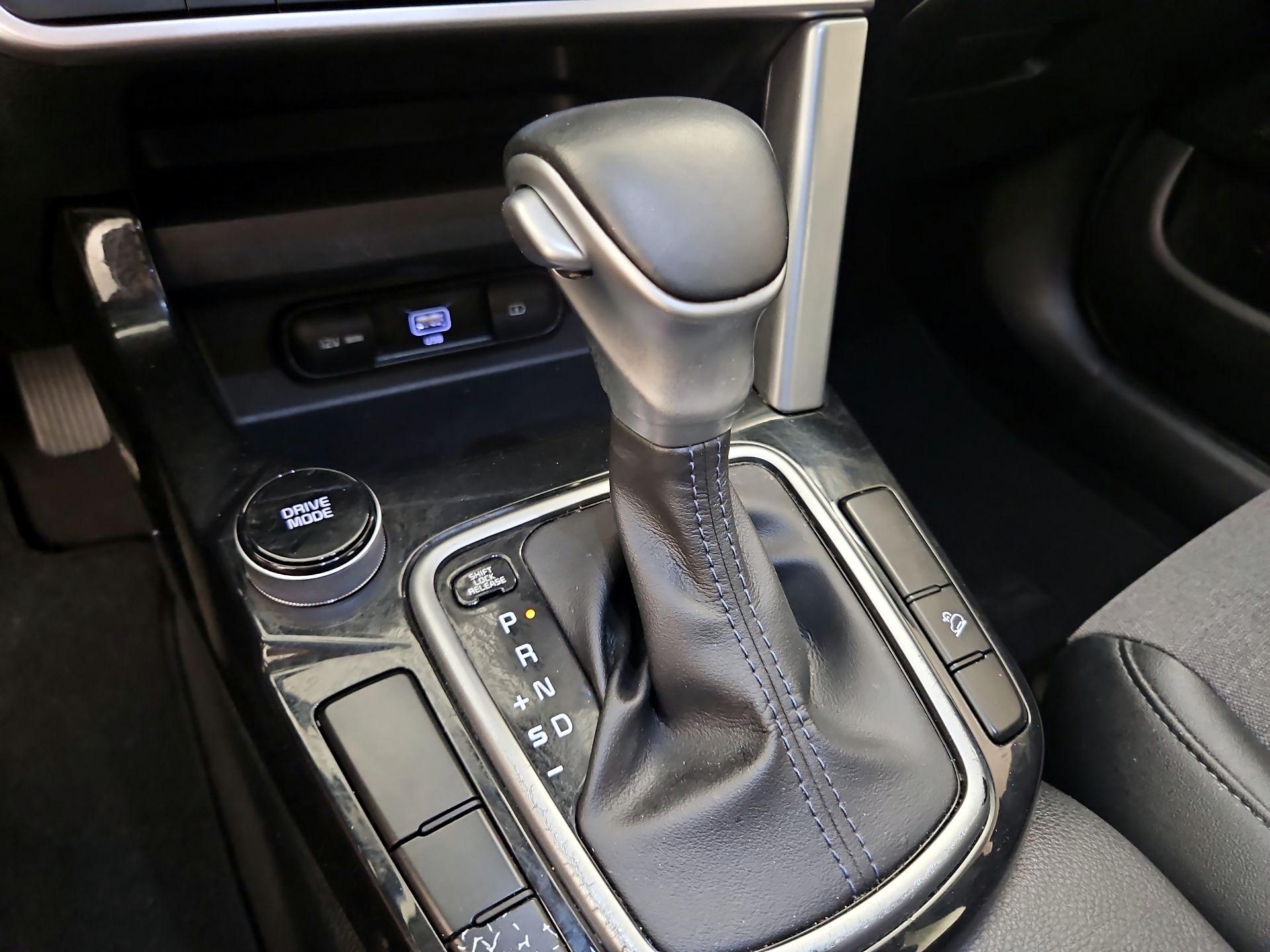 Thumbnail: 2022 Kia Seltos - 18