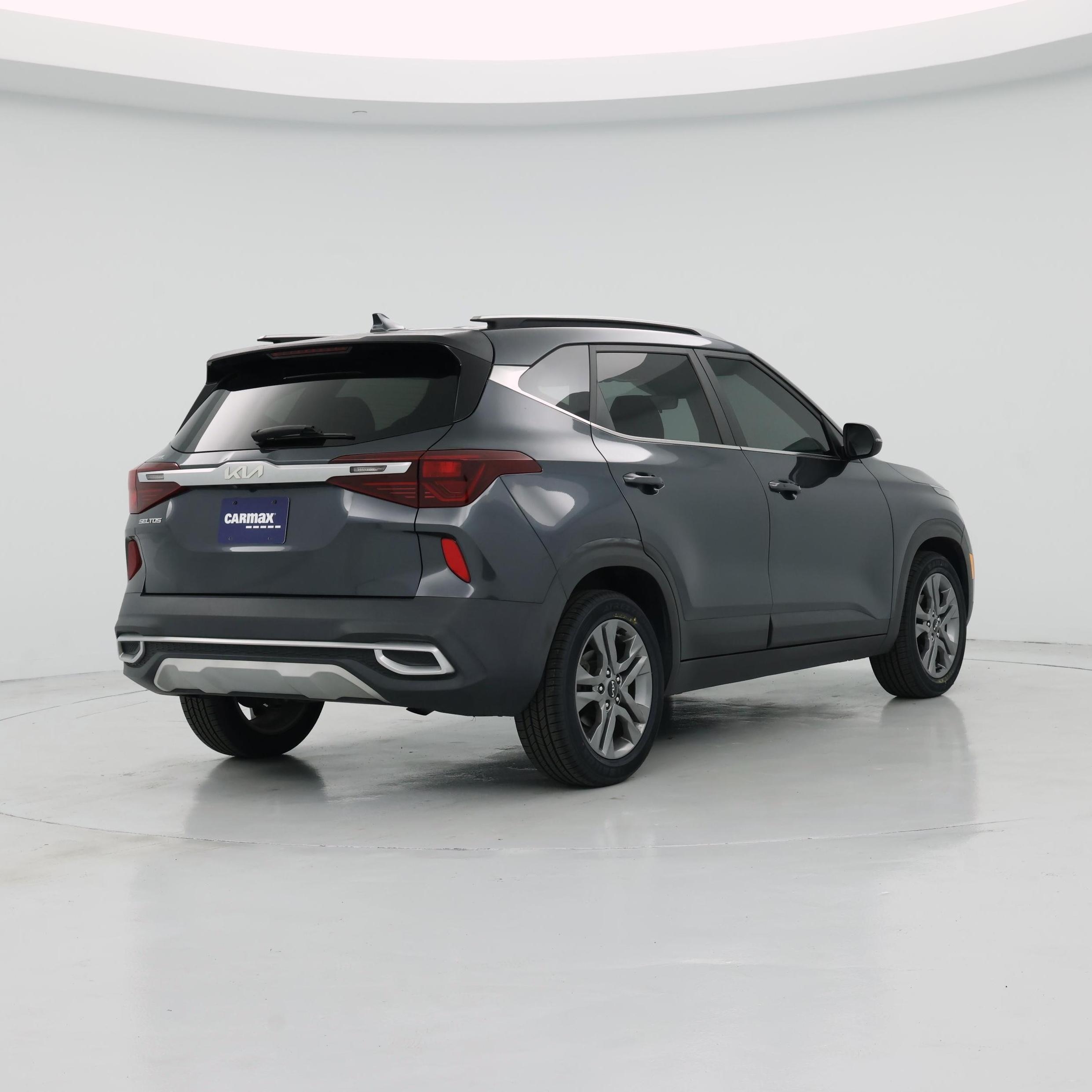 Thumbnail: 2022 Kia Seltos - 8