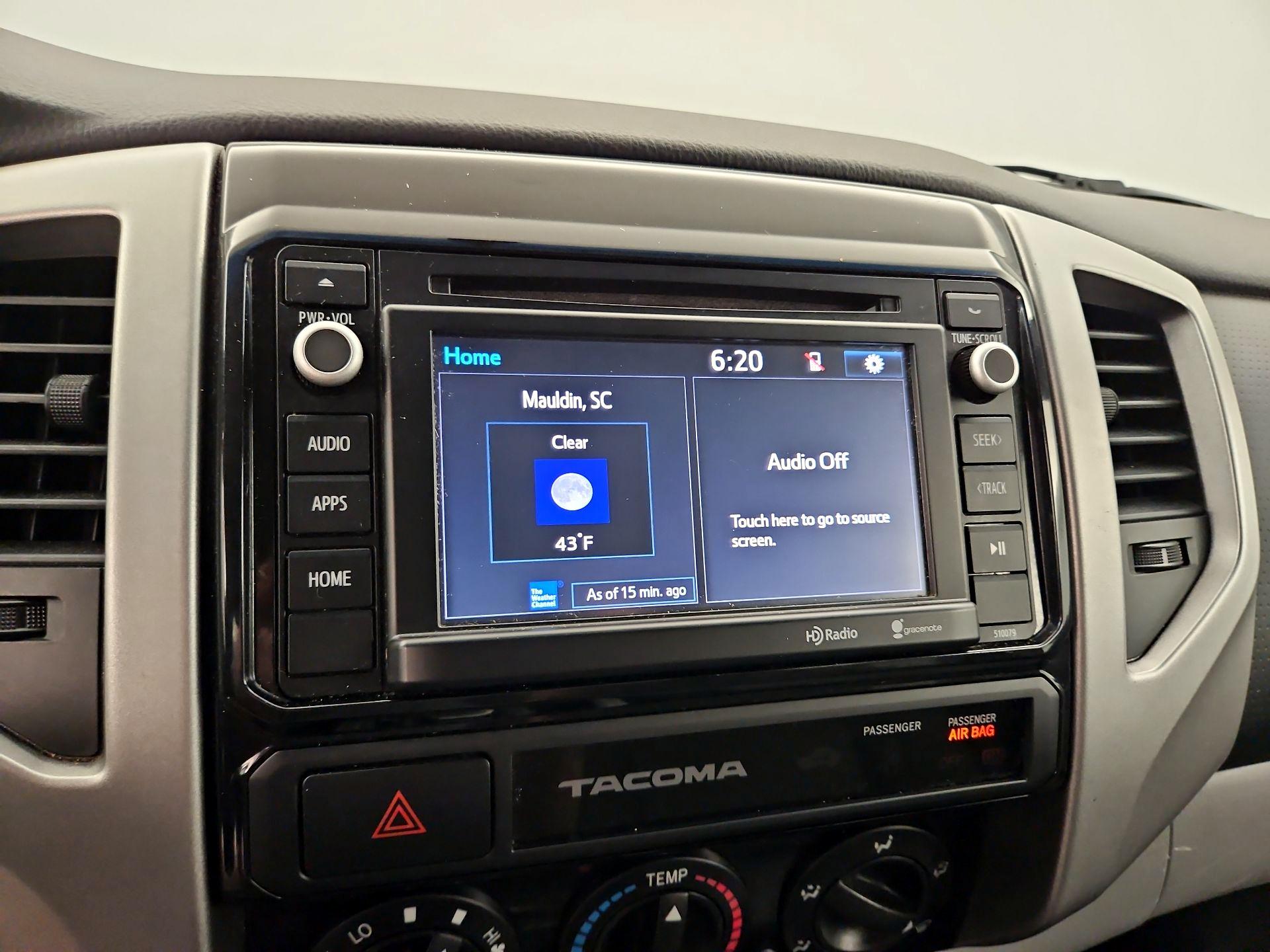 Thumbnail: 2015 Toyota Tacoma - 15