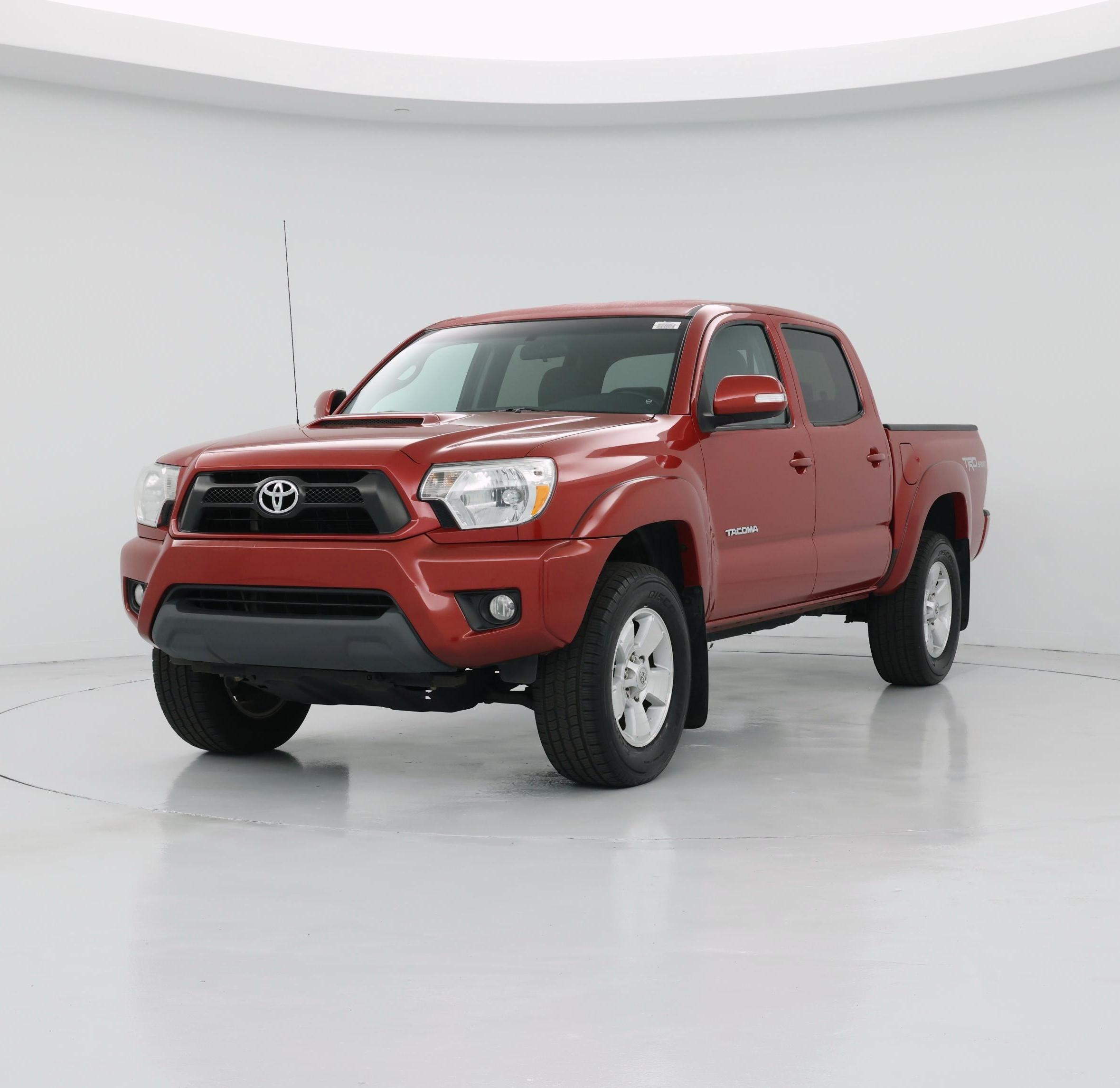 Thumbnail: 2015 Toyota Tacoma - 4