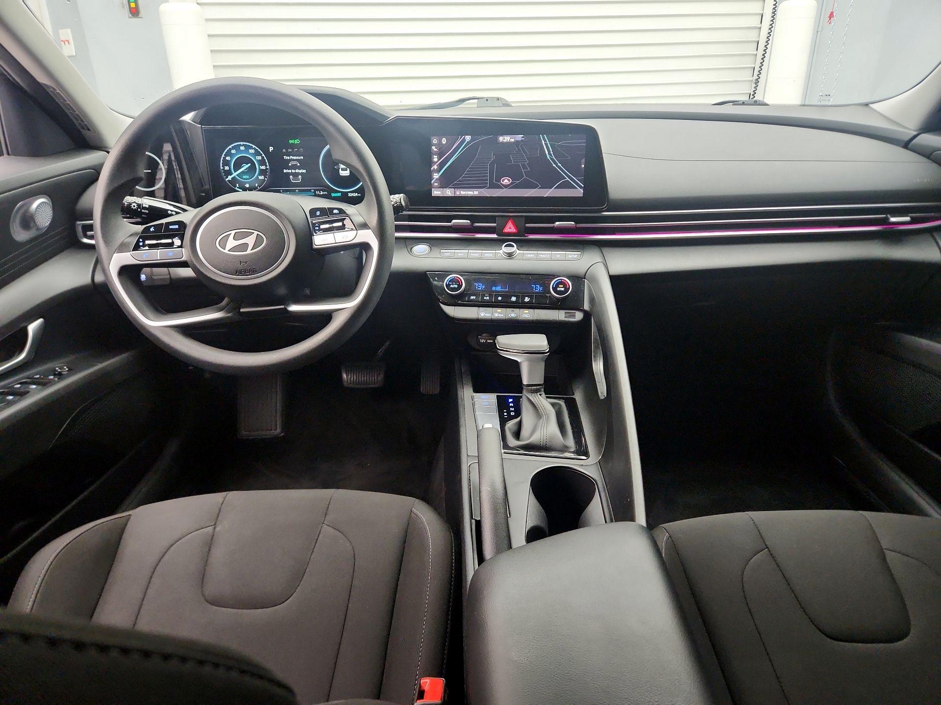 Thumbnail: 2024 Hyundai Elantra - 9