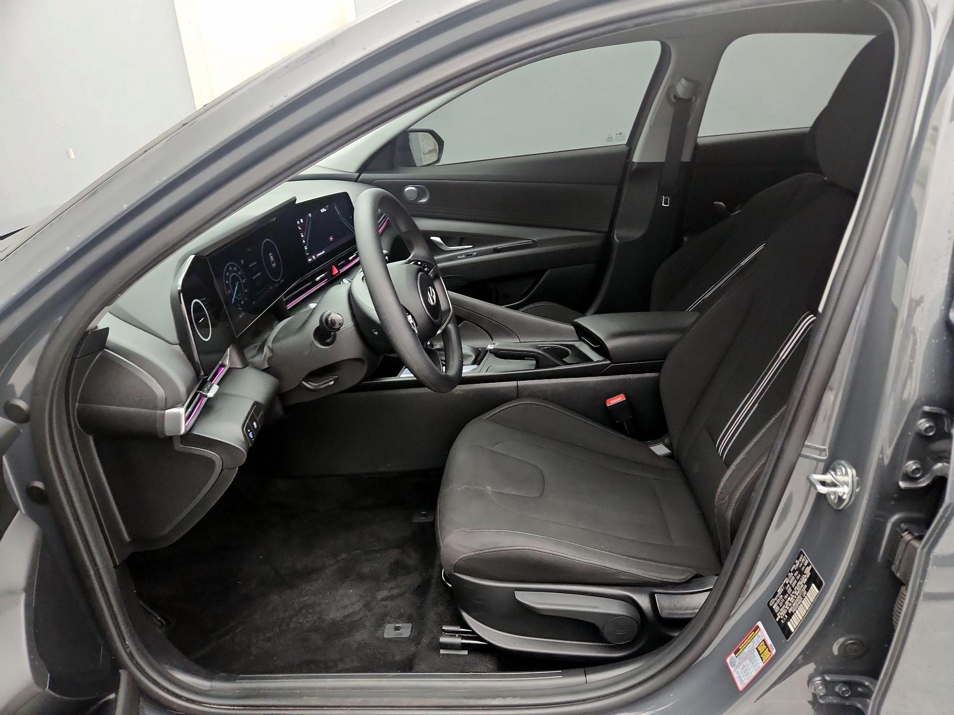 Thumbnail: 2024 Hyundai Elantra - 11