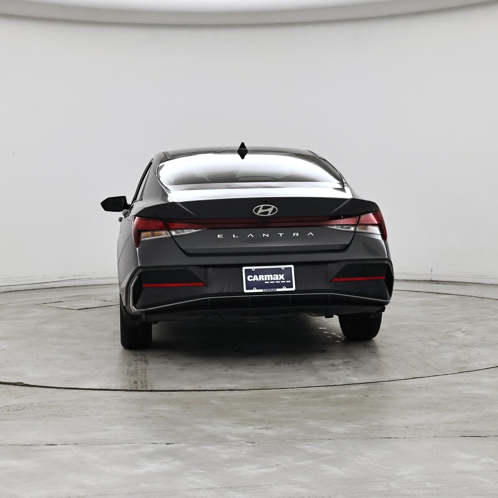 Thumbnail: 2024 Hyundai Elantra - 6