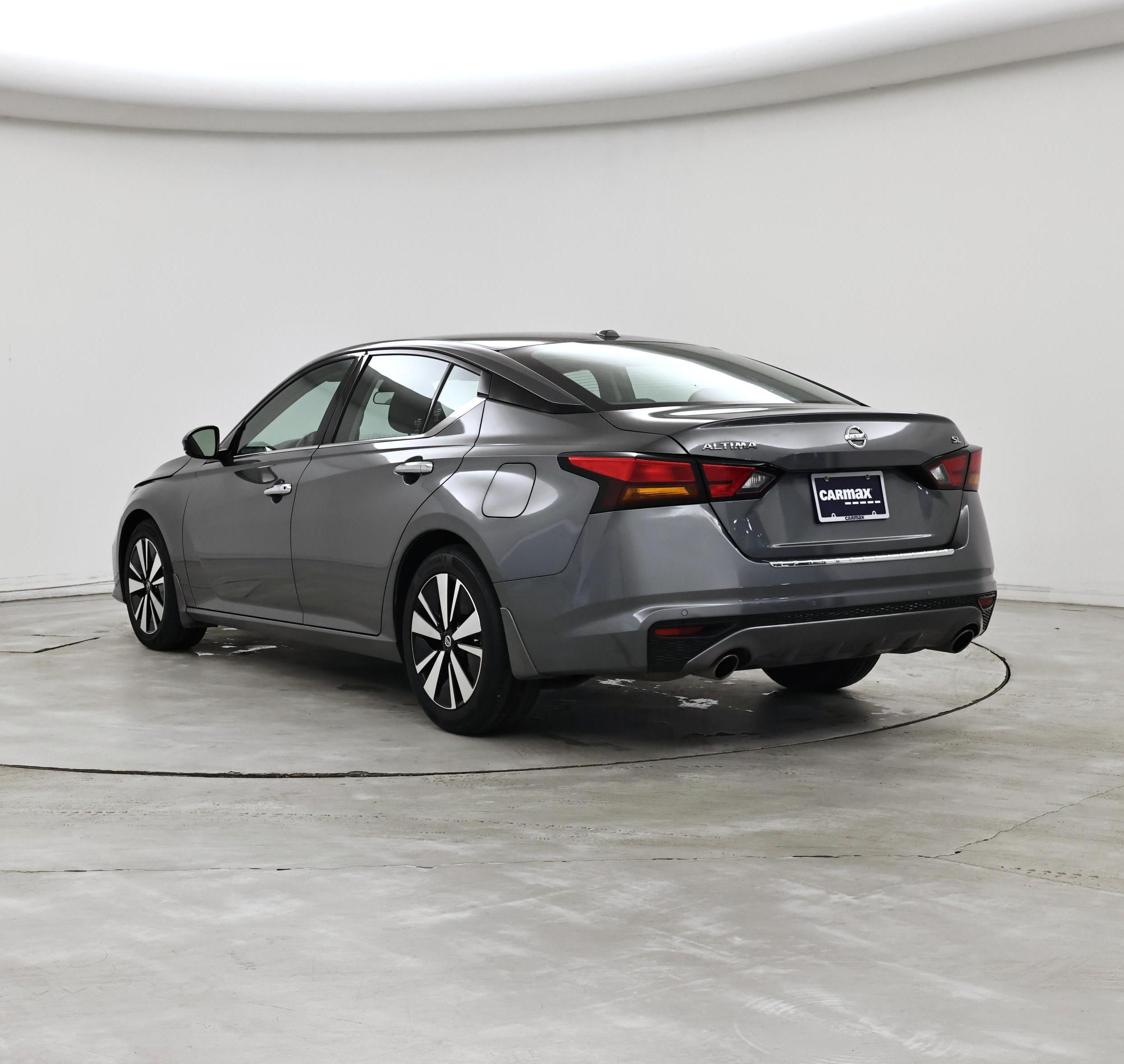 Thumbnail: 2022 Nissan Altima - 2