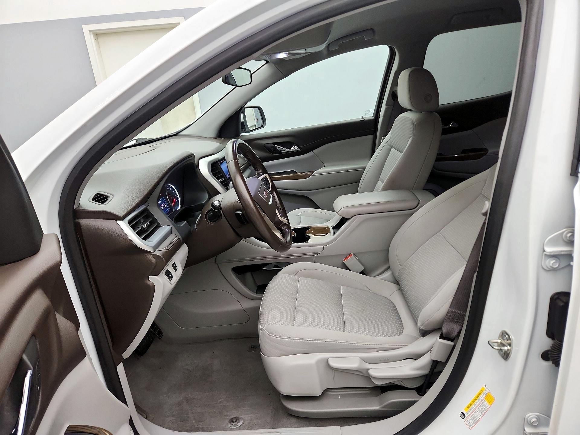 Thumbnail: 2020 GMC Acadia - 11