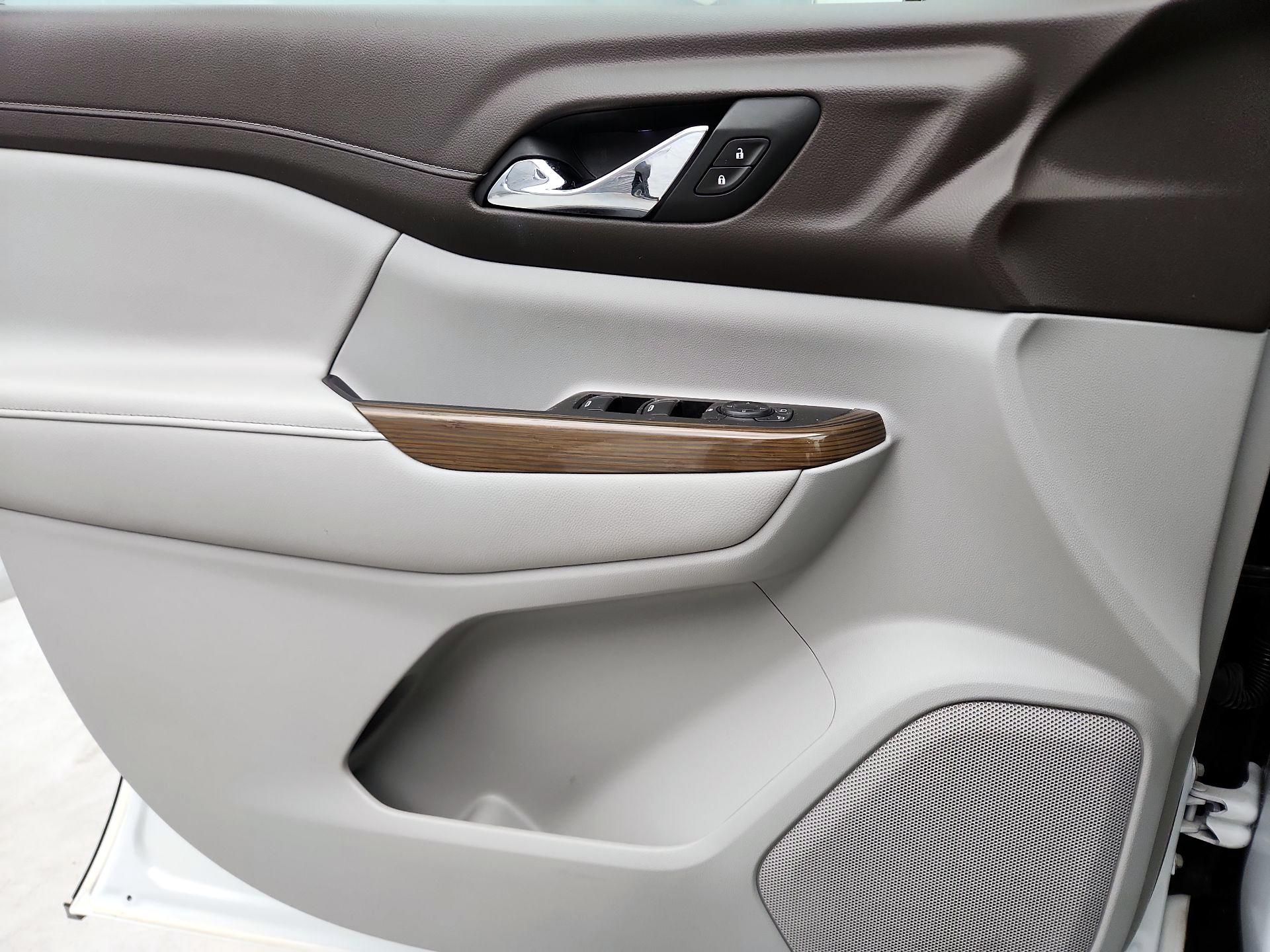 Thumbnail: 2020 GMC Acadia - 12