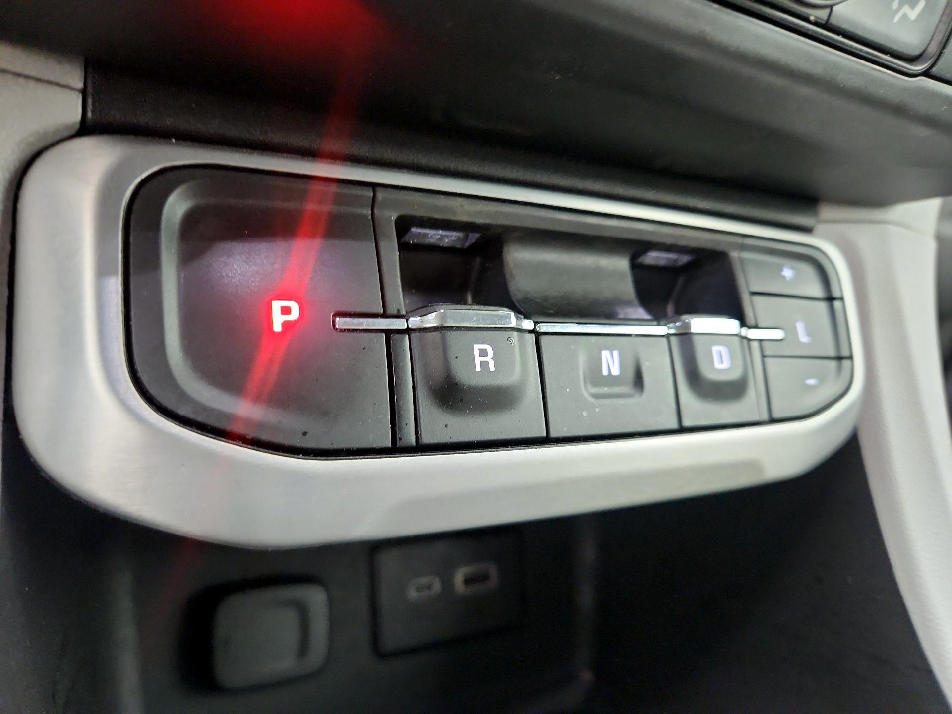 Thumbnail: 2020 GMC Acadia - 17