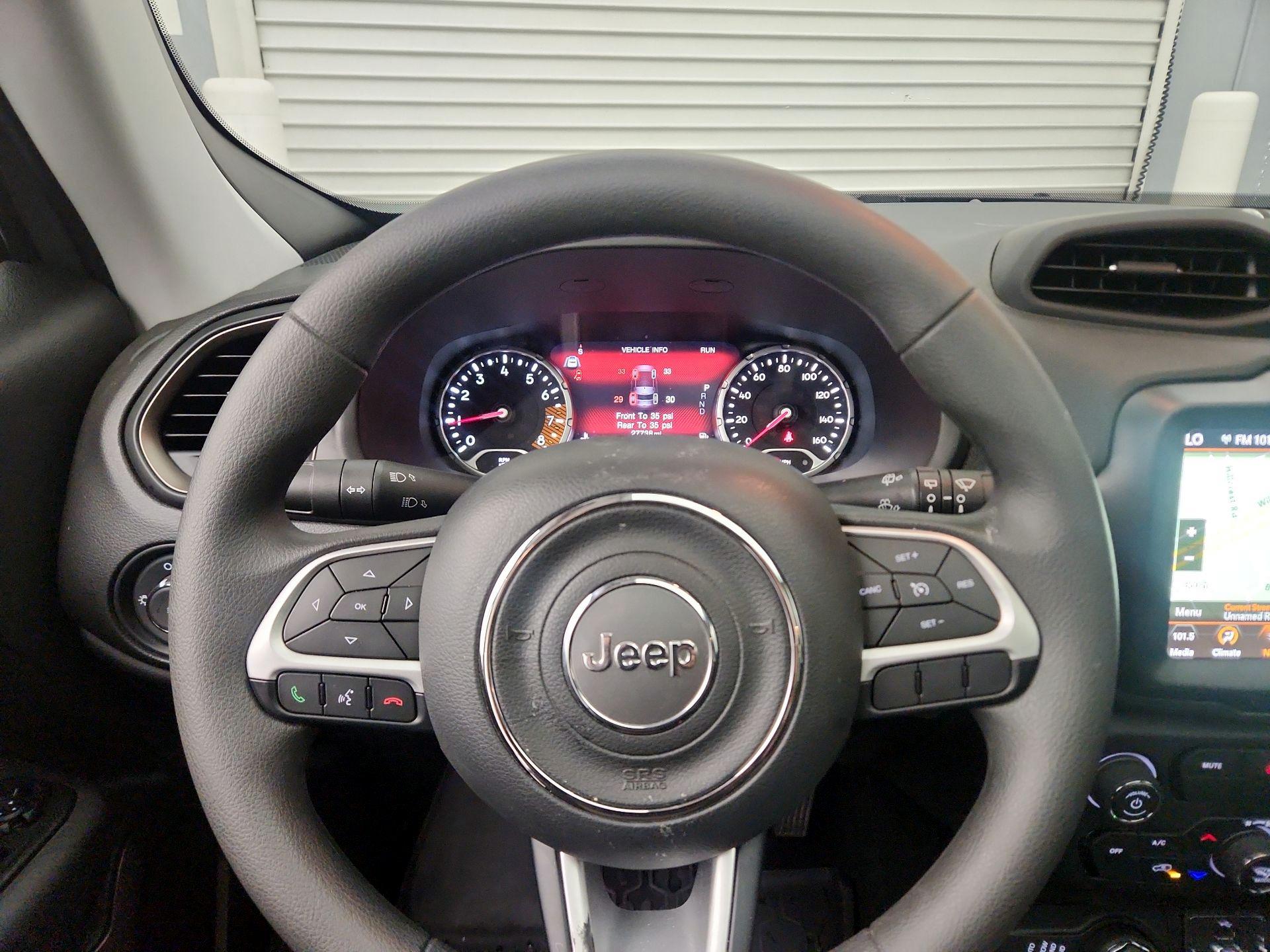 Thumbnail: 2023 Jeep Renegade - 10