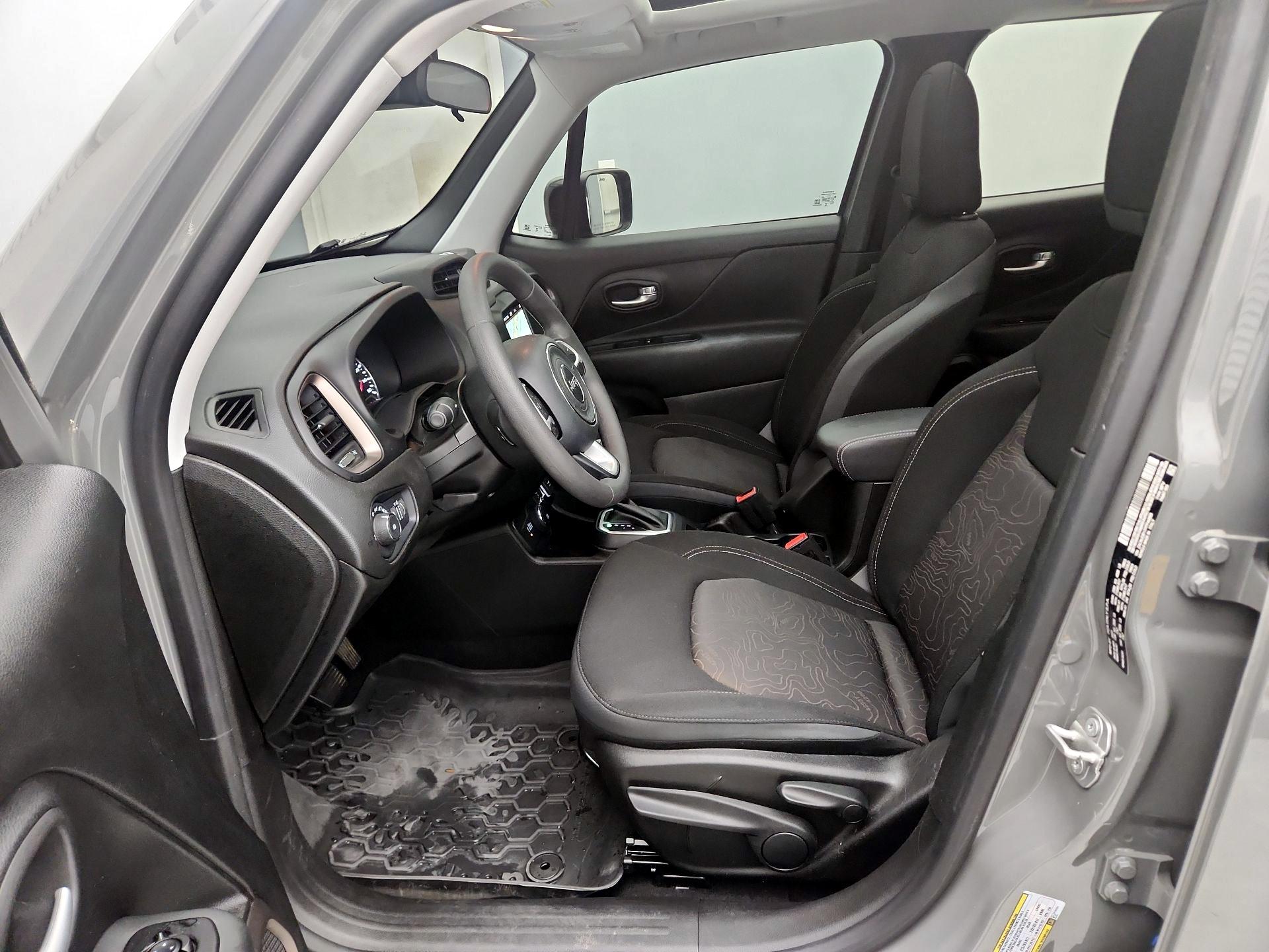 Thumbnail: 2023 Jeep Renegade - 11