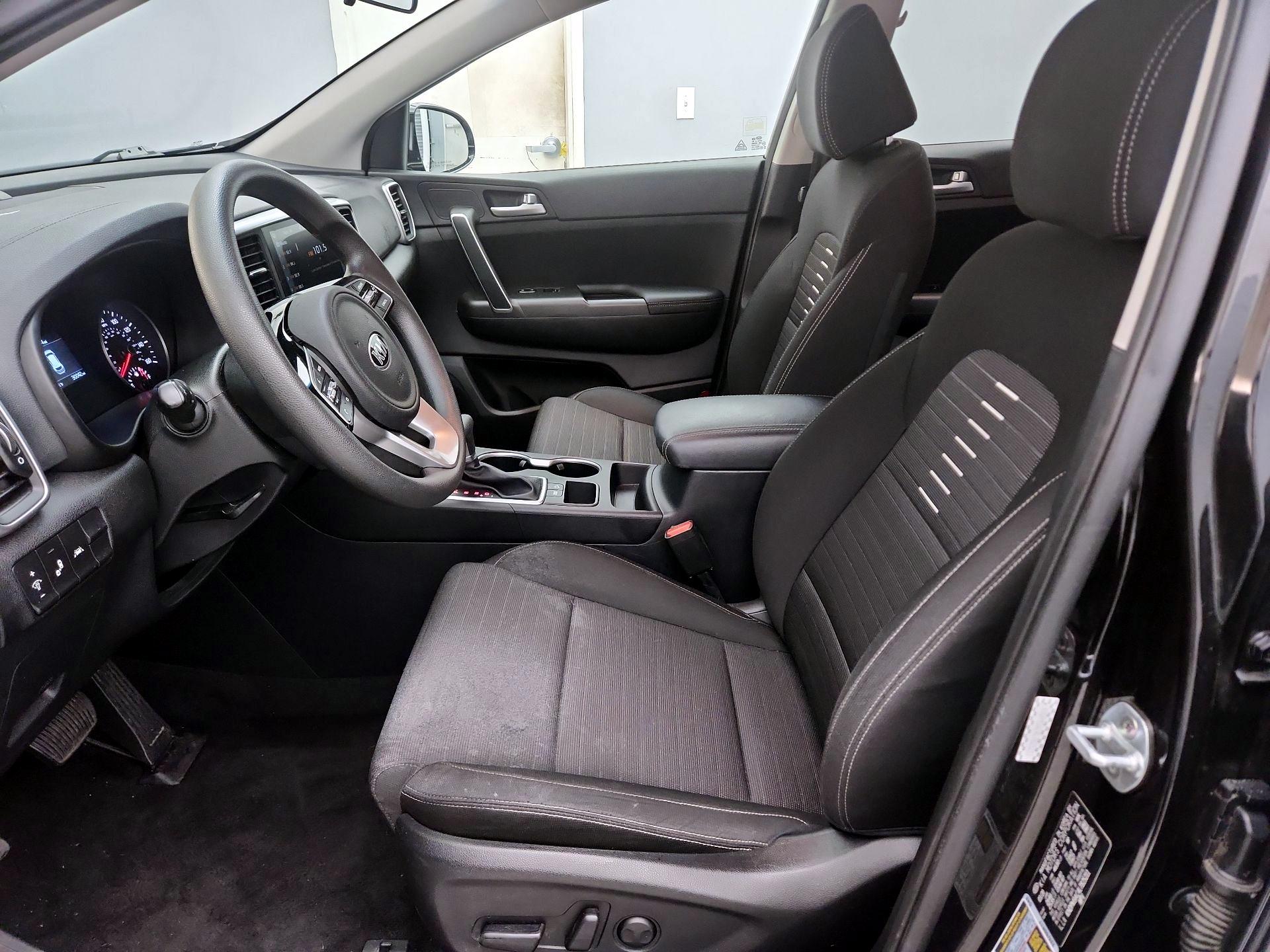 Thumbnail: 2020 Kia Sportage - 11