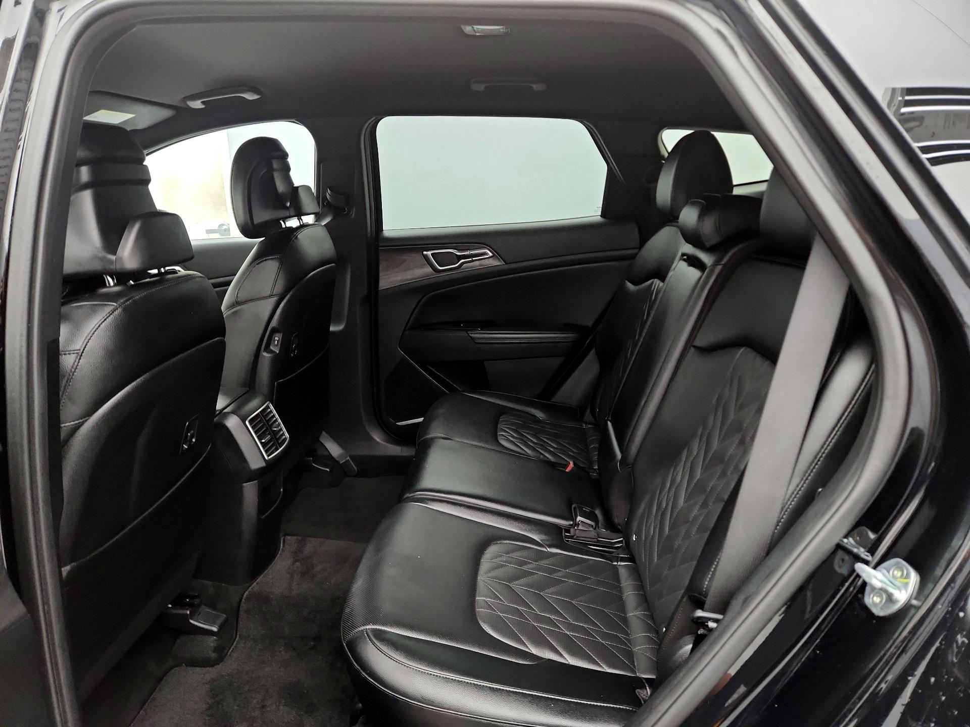 Thumbnail: 2023 Kia Sportage - 20