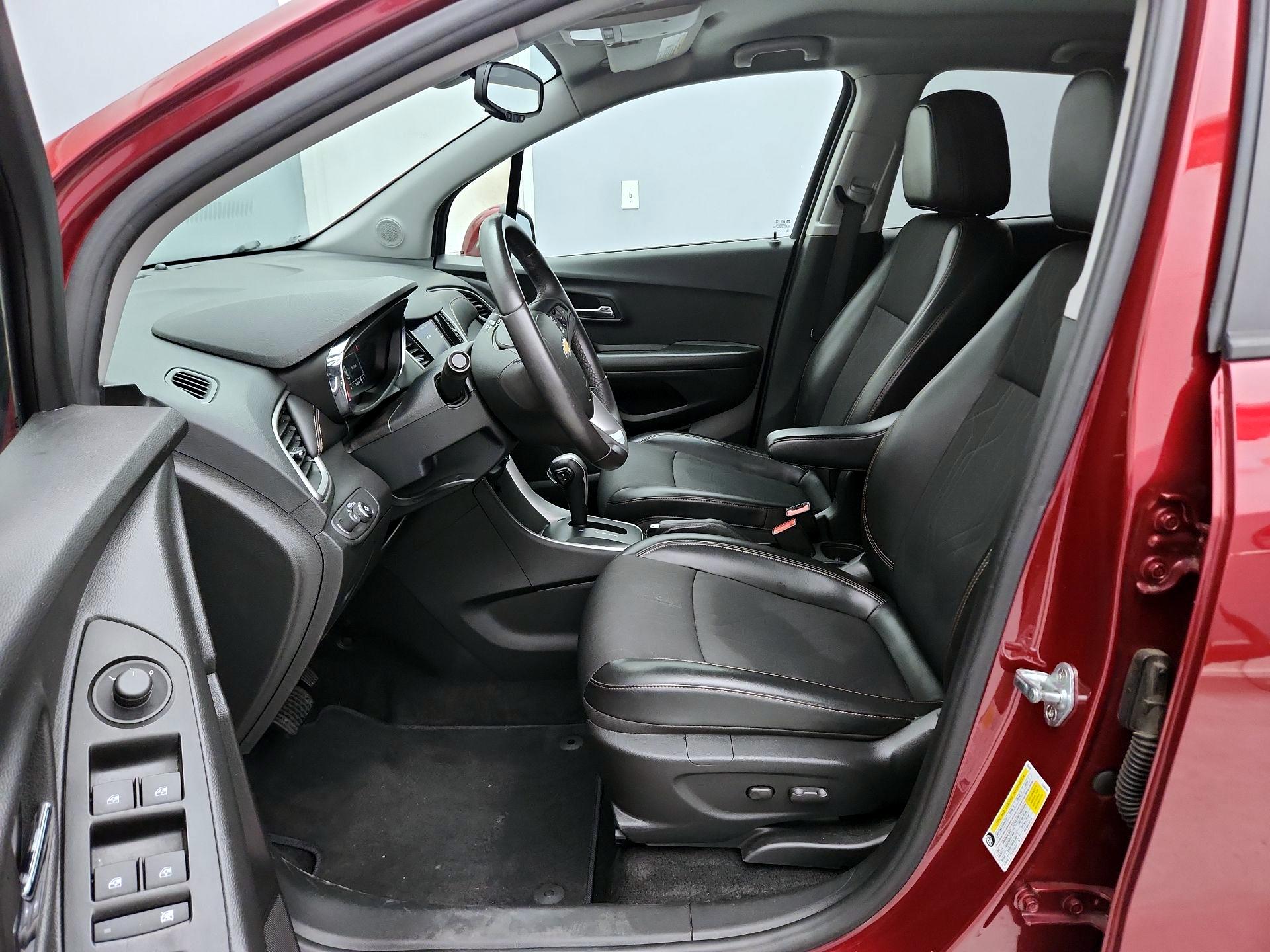 Thumbnail: 2021 Chevrolet Trax - 11