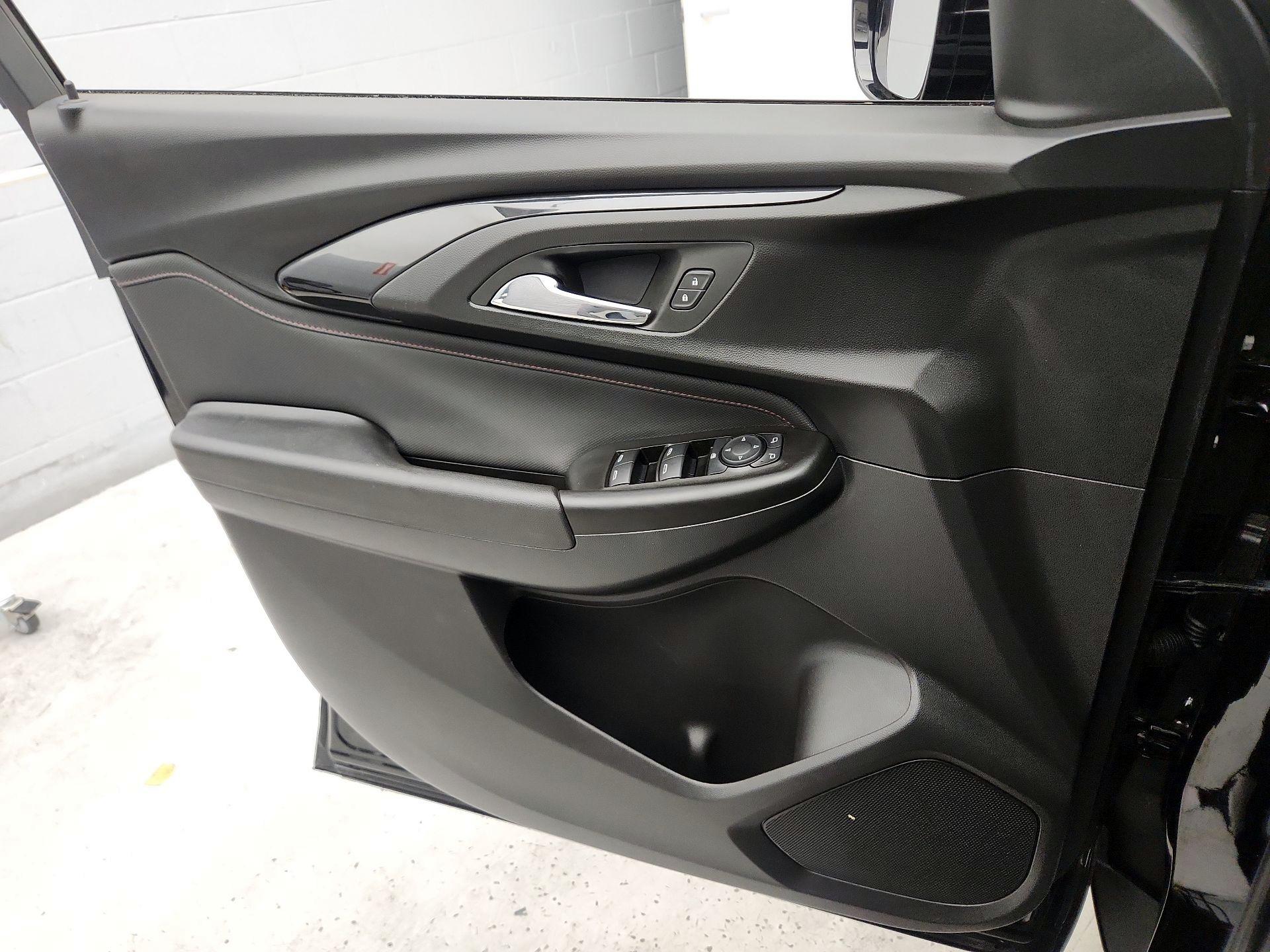 Thumbnail: 2022 Chevrolet TrailBlazer - 12