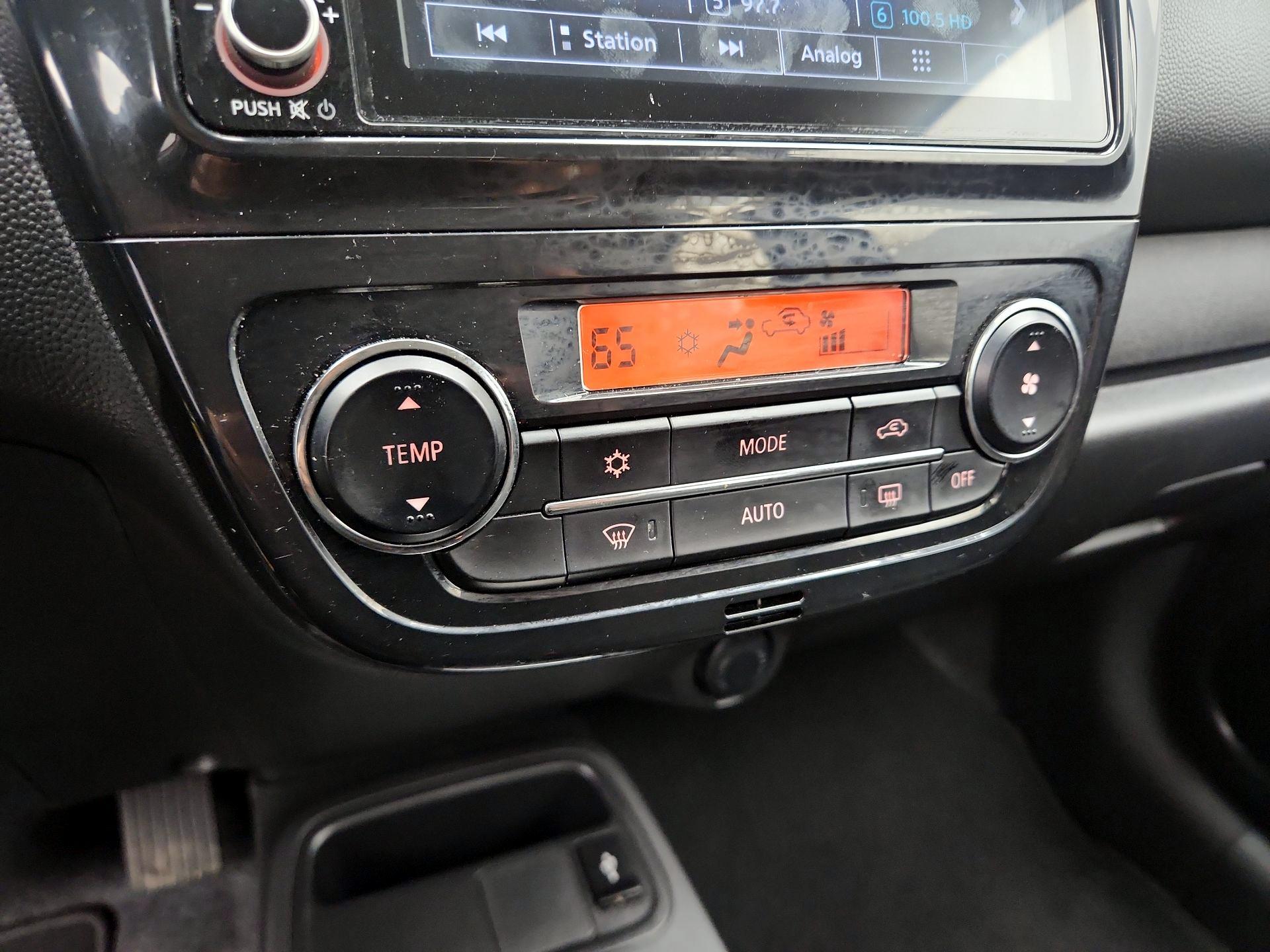 Thumbnail: 2024 Mitsubishi Mirage G4 - 16