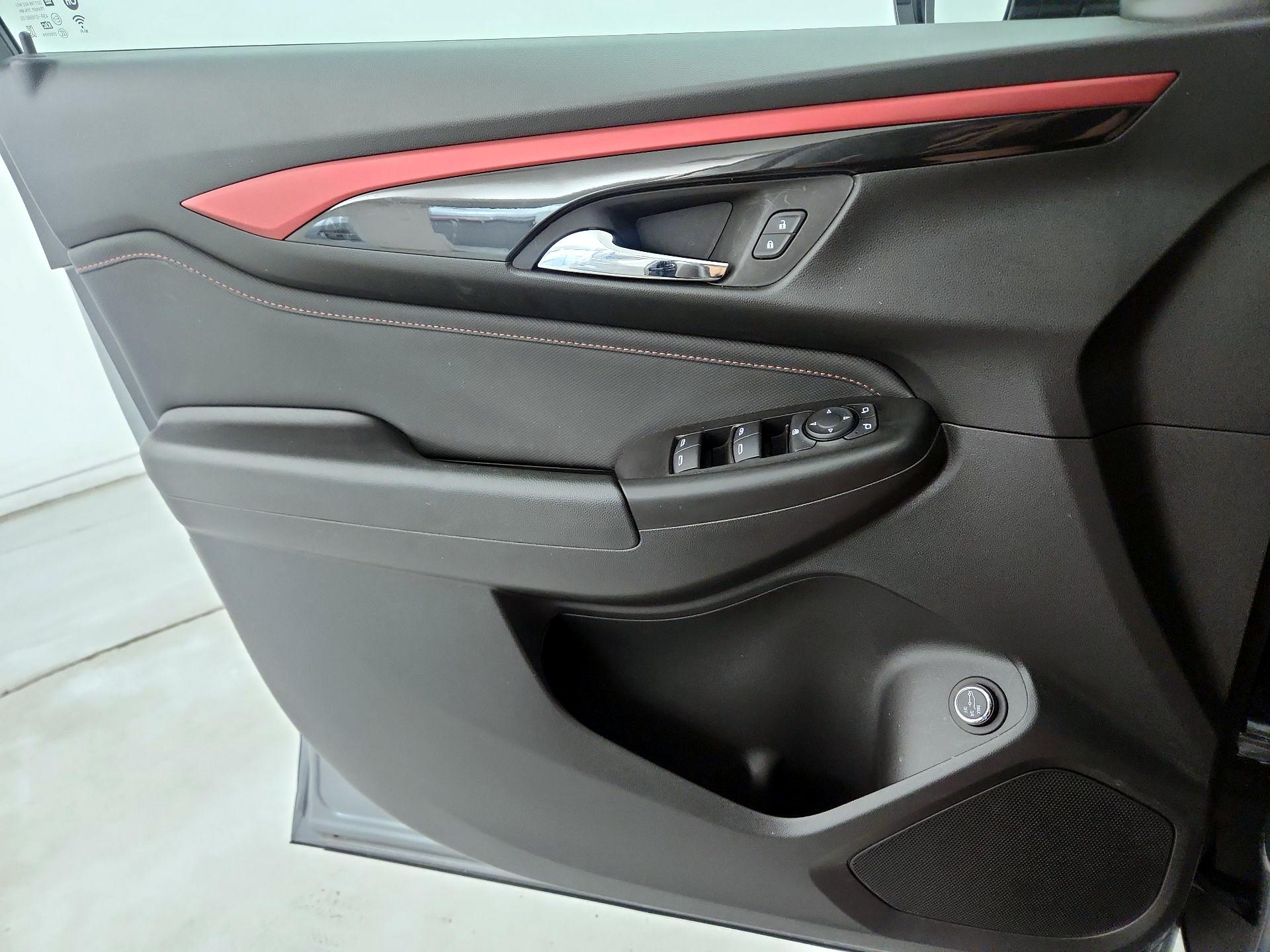 Thumbnail: 2025 Chevrolet TrailBlazer - 12