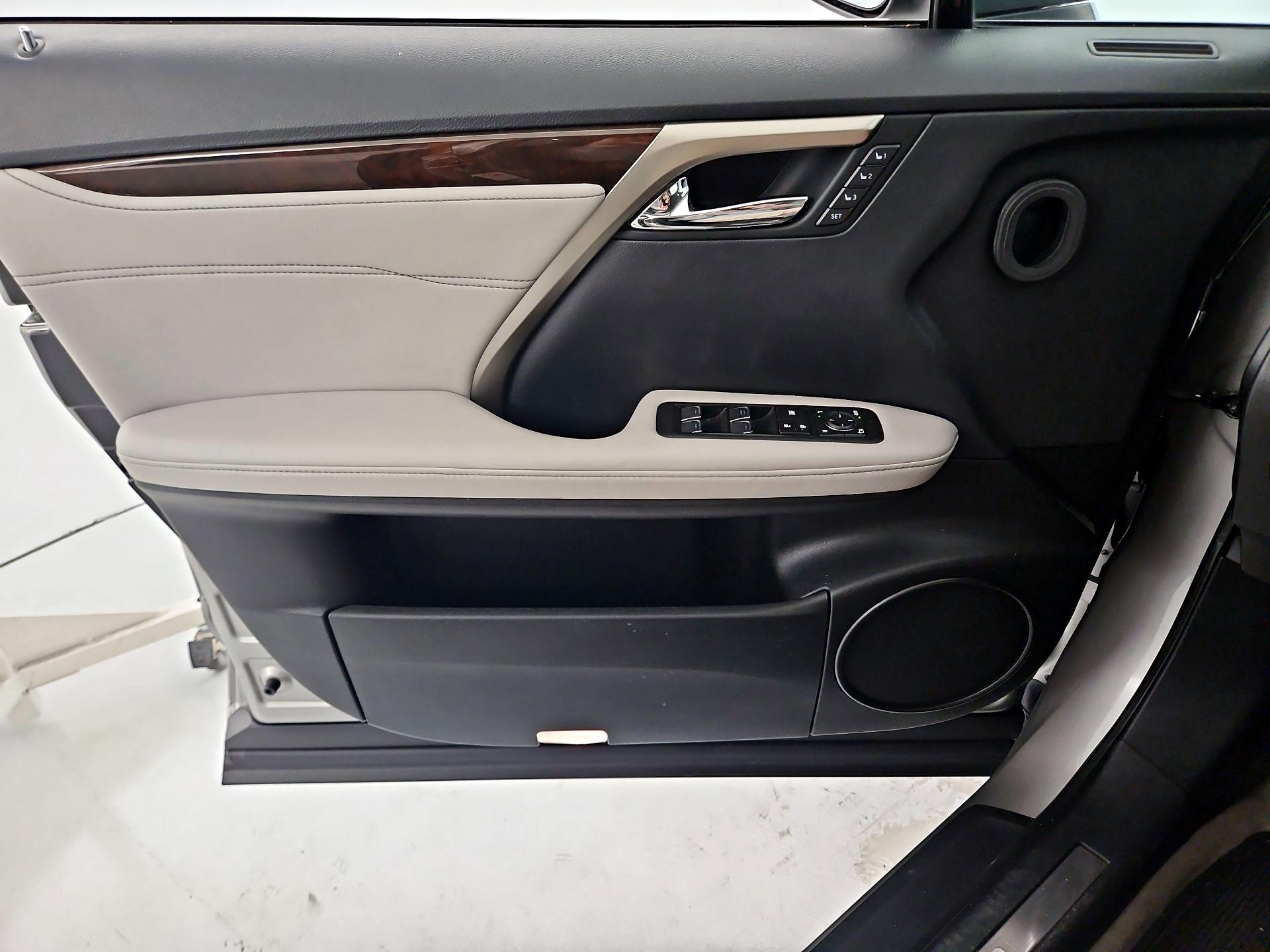 Thumbnail: 2019 Lexus RX - 12