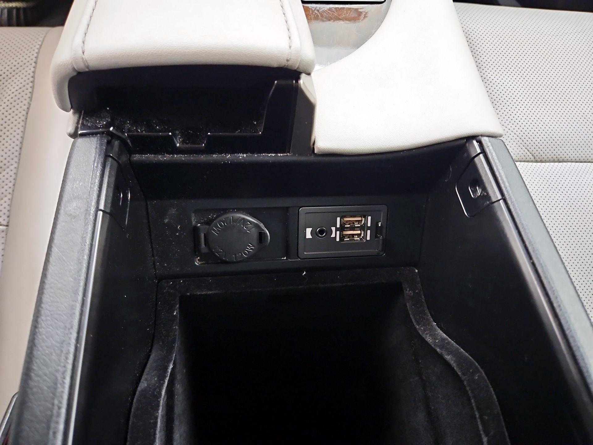 Thumbnail: 2019 Lexus RX - 18