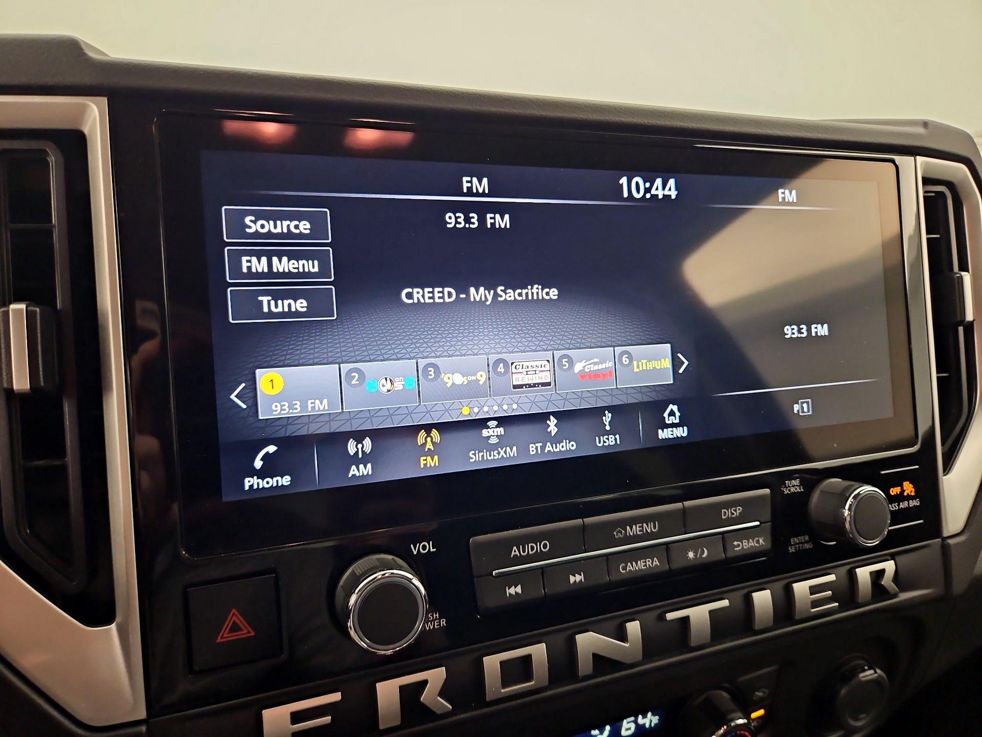 Thumbnail: 2025 Nissan Frontier - 15