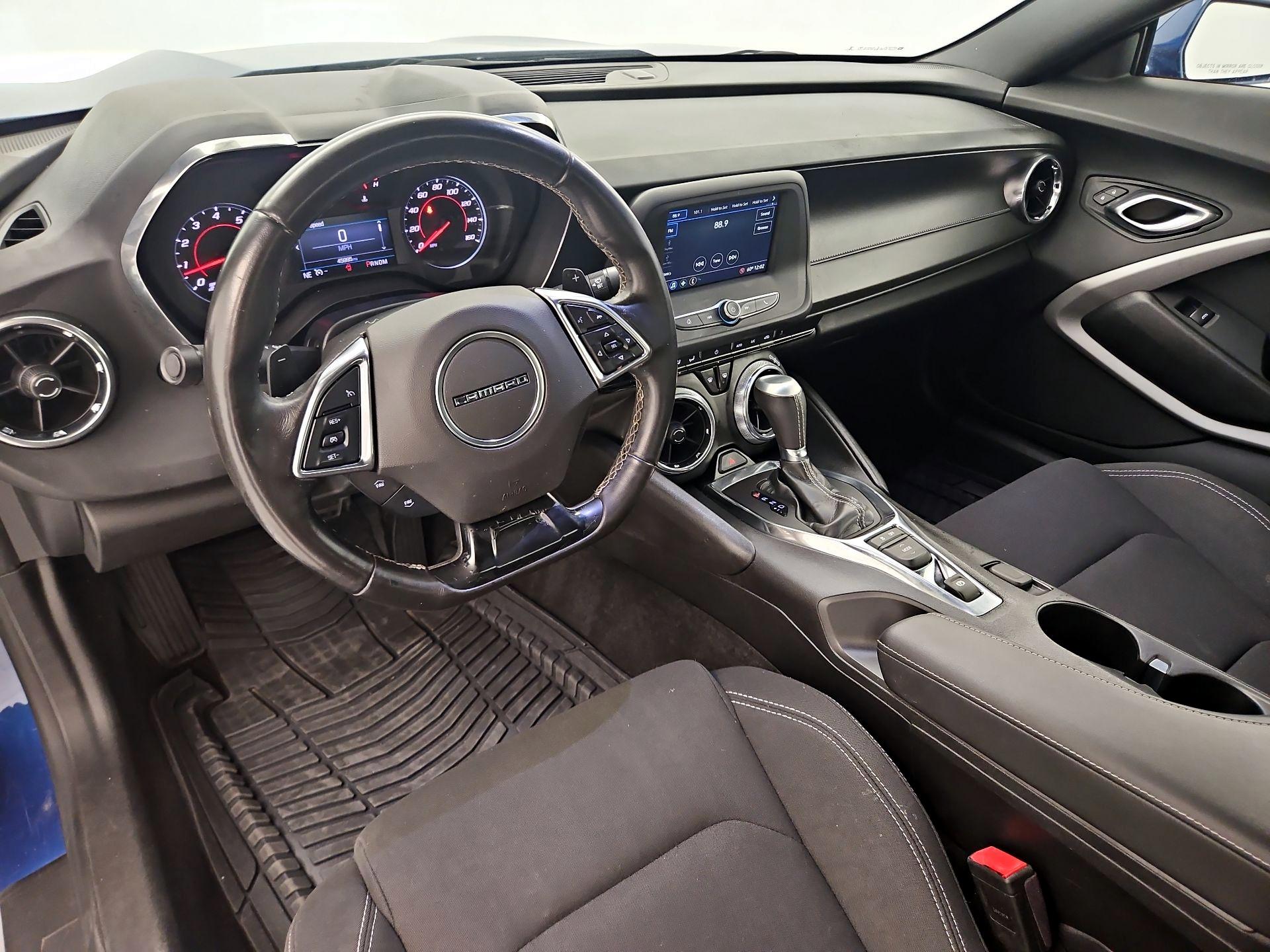 Thumbnail: 2019 Chevrolet Camaro - 9