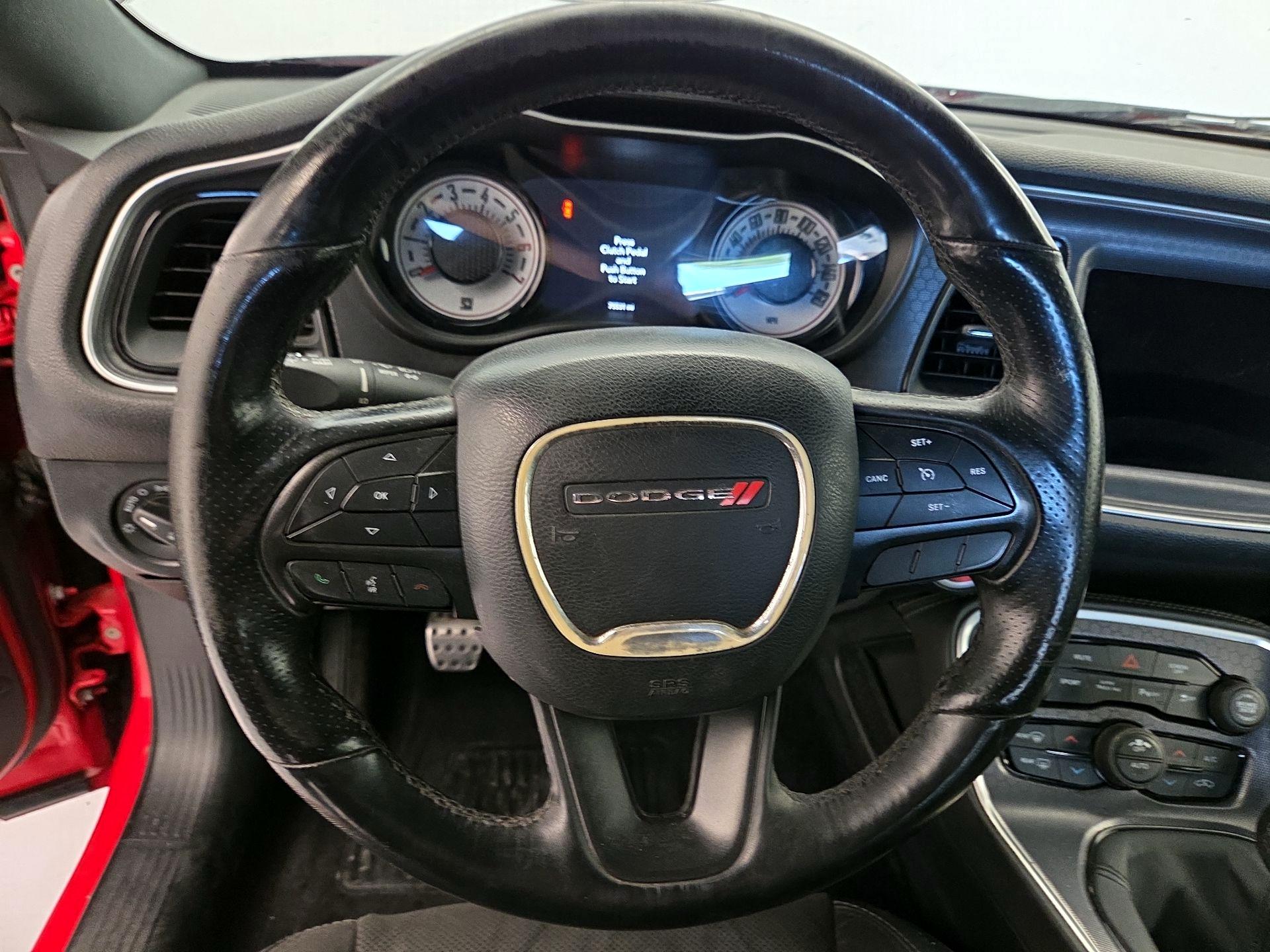 Thumbnail: 2018 Dodge Challenger - 10