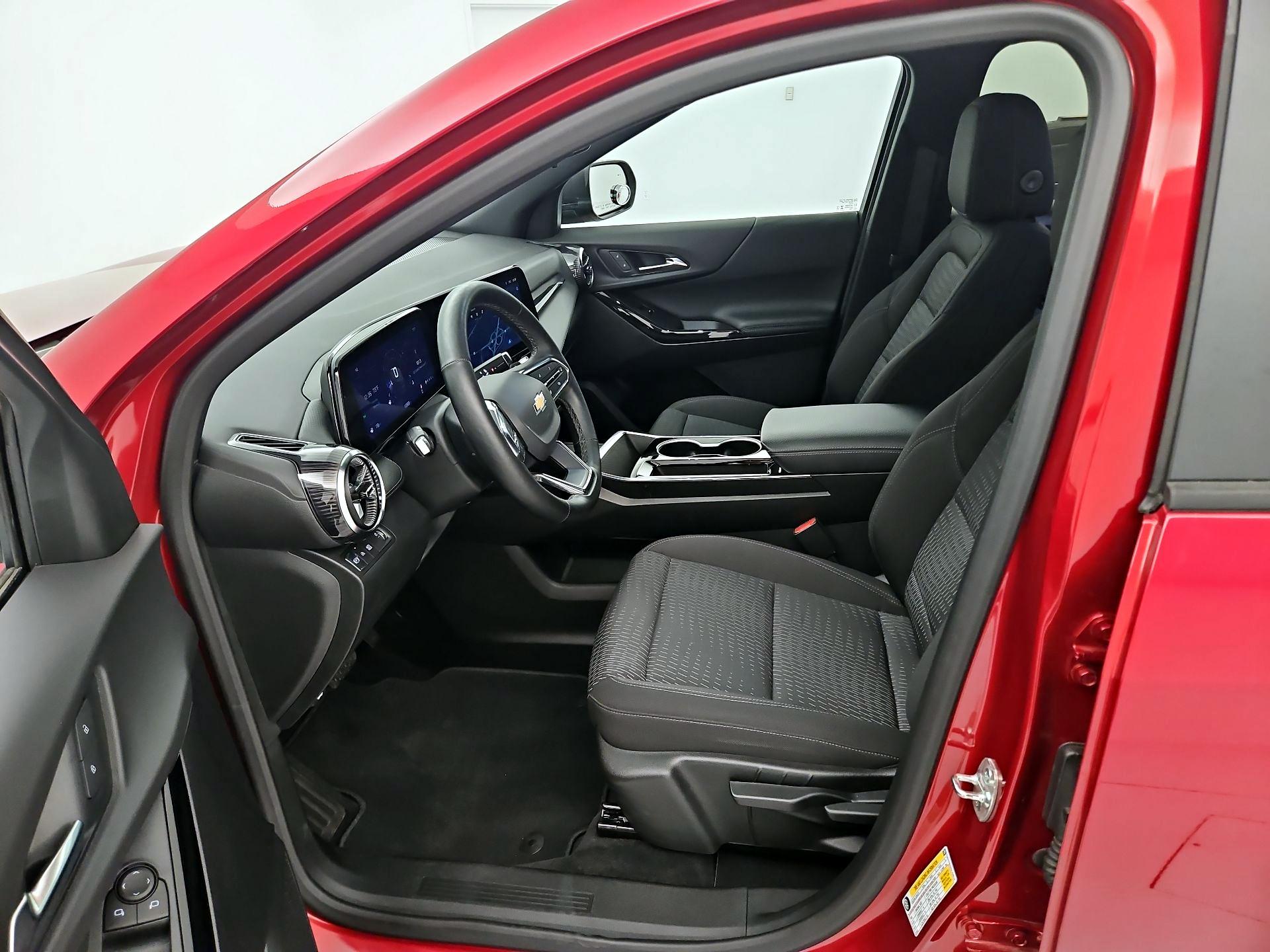 Thumbnail: 2025 Chevrolet Equinox - 11