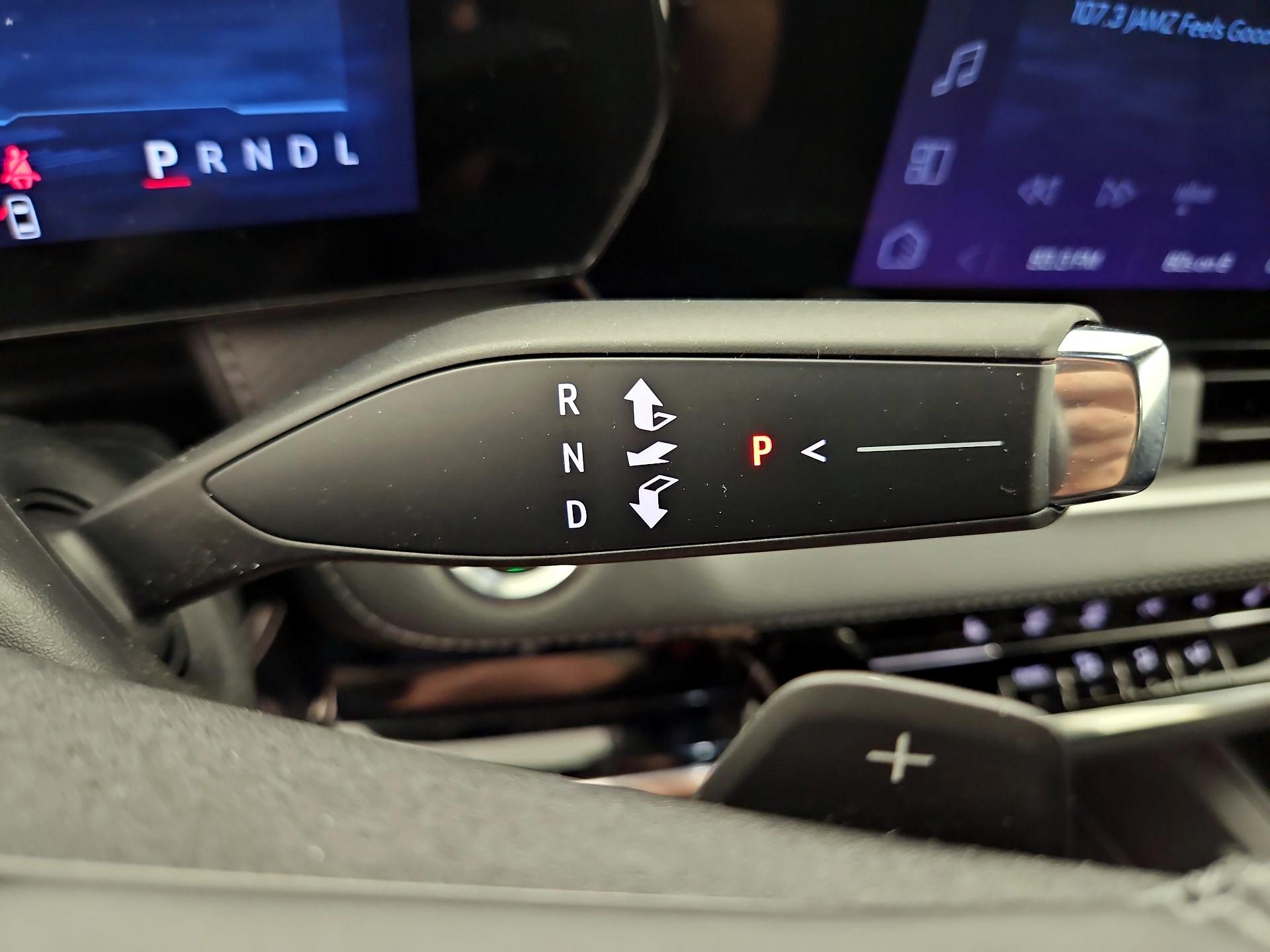 Thumbnail: 2025 Chevrolet Equinox - 18