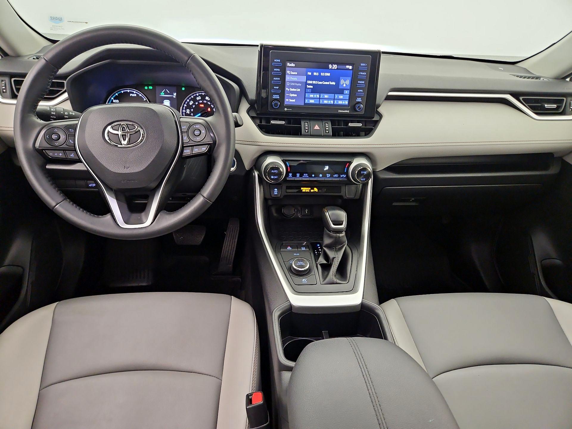 Thumbnail: 2022 Toyota RAV4 - 9