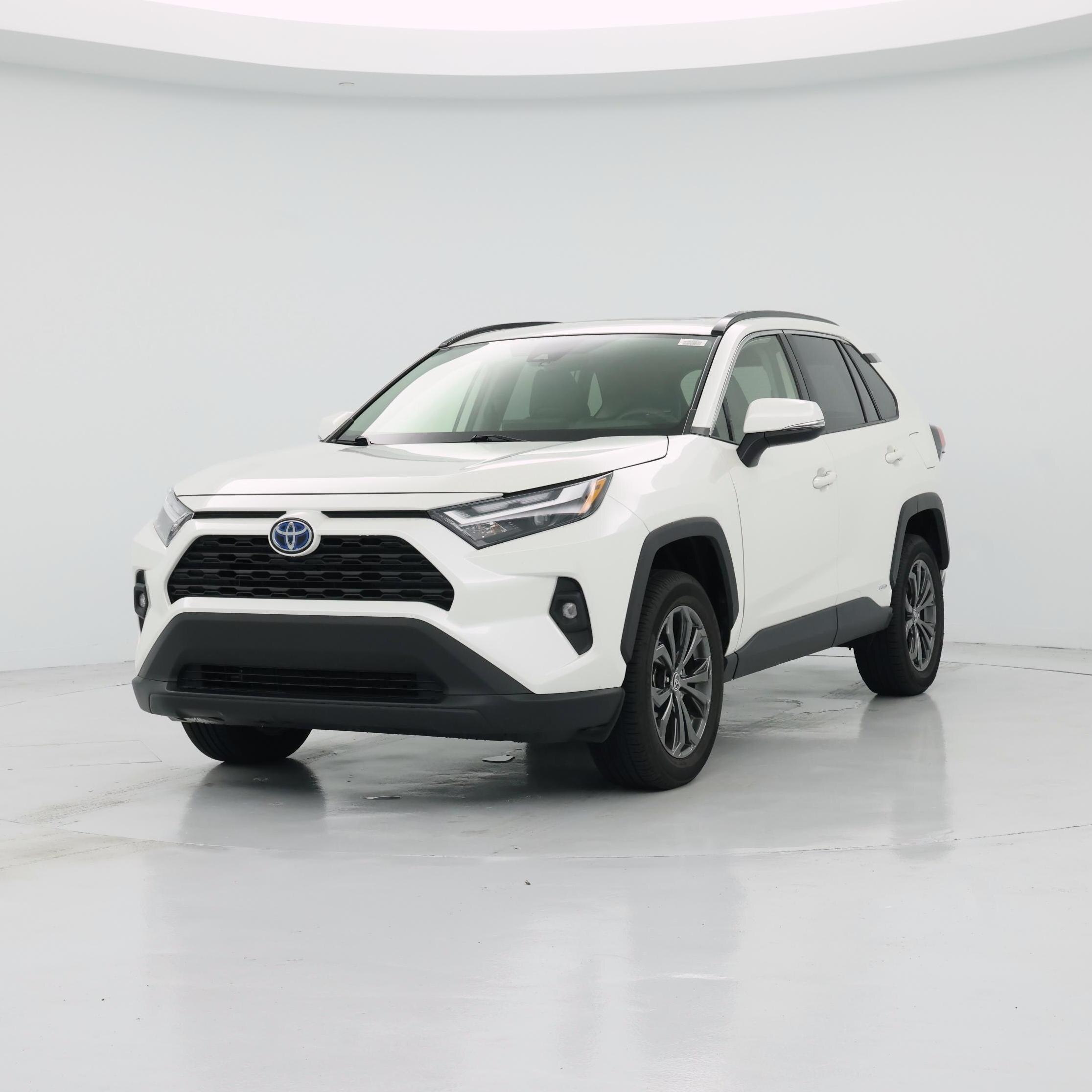 Thumbnail: 2022 Toyota RAV4 - 4