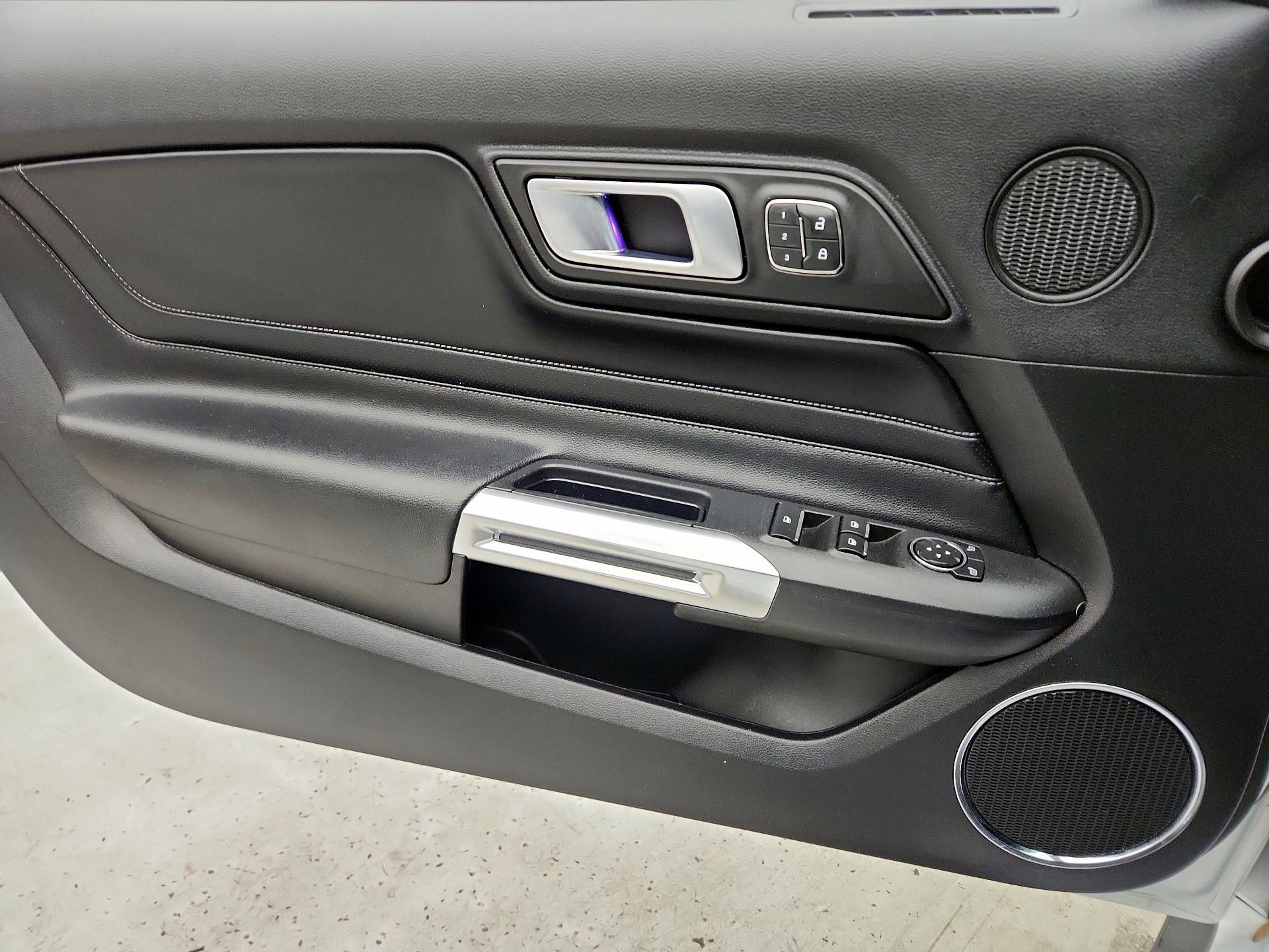 Thumbnail: 2020 Ford Mustang - 12