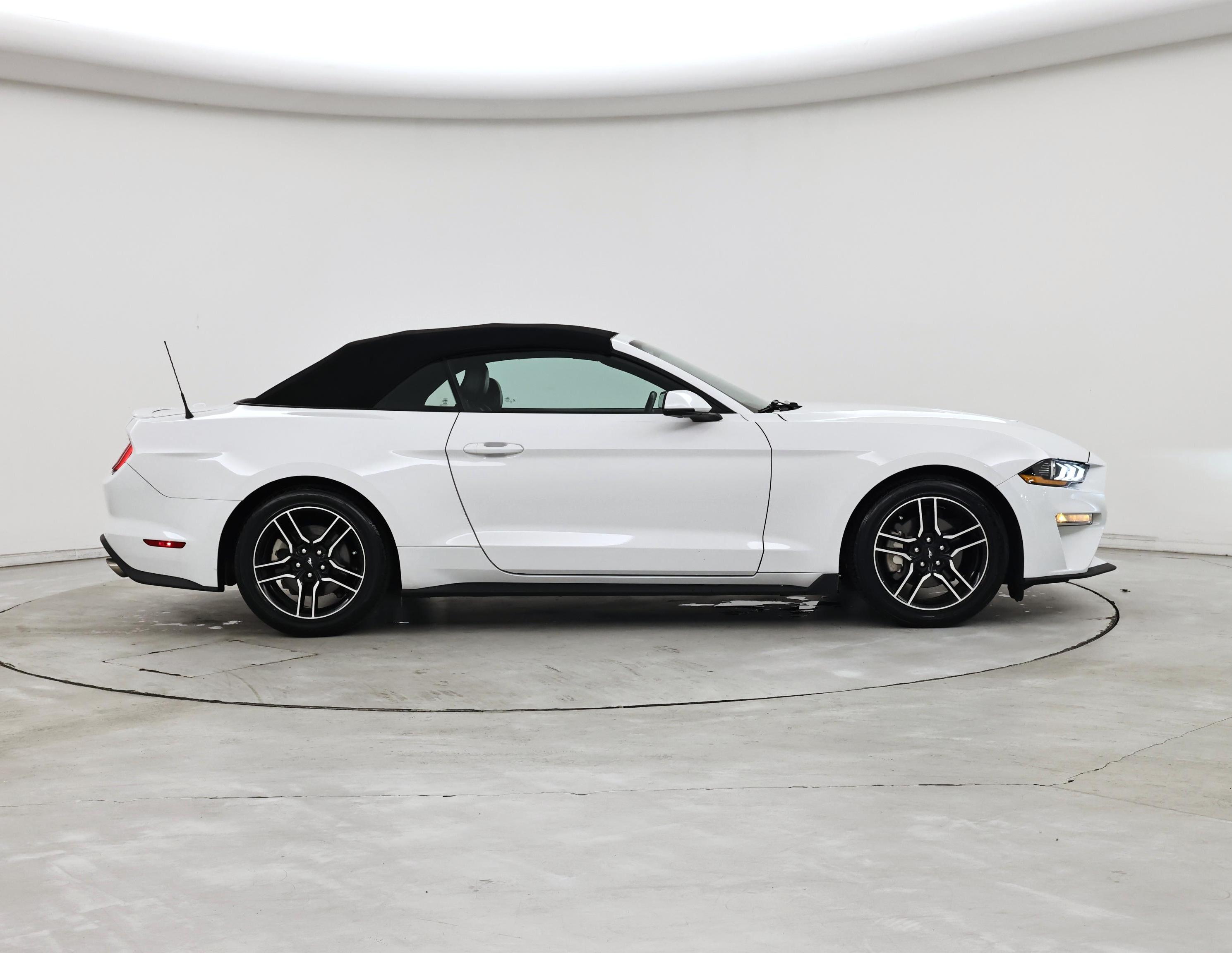 Thumbnail: 2020 Ford Mustang - 7