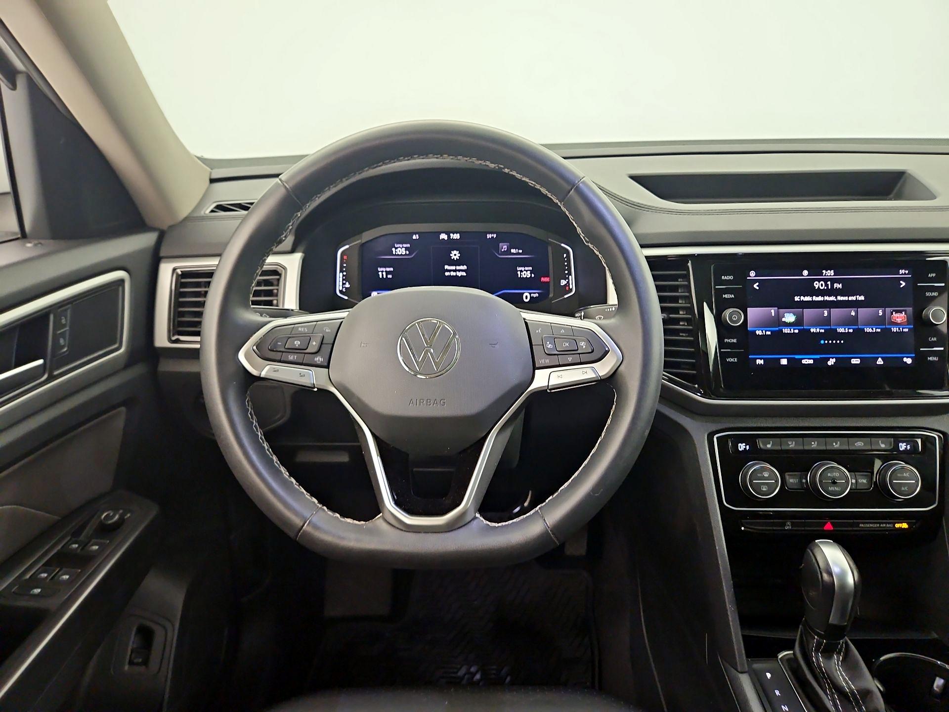 Thumbnail: 2023 Volkswagen Atlas - 10