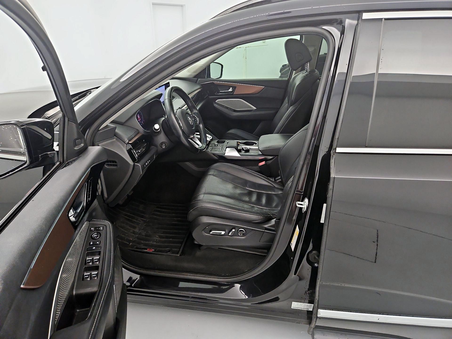 Thumbnail: 2022 Acura MDX - 11