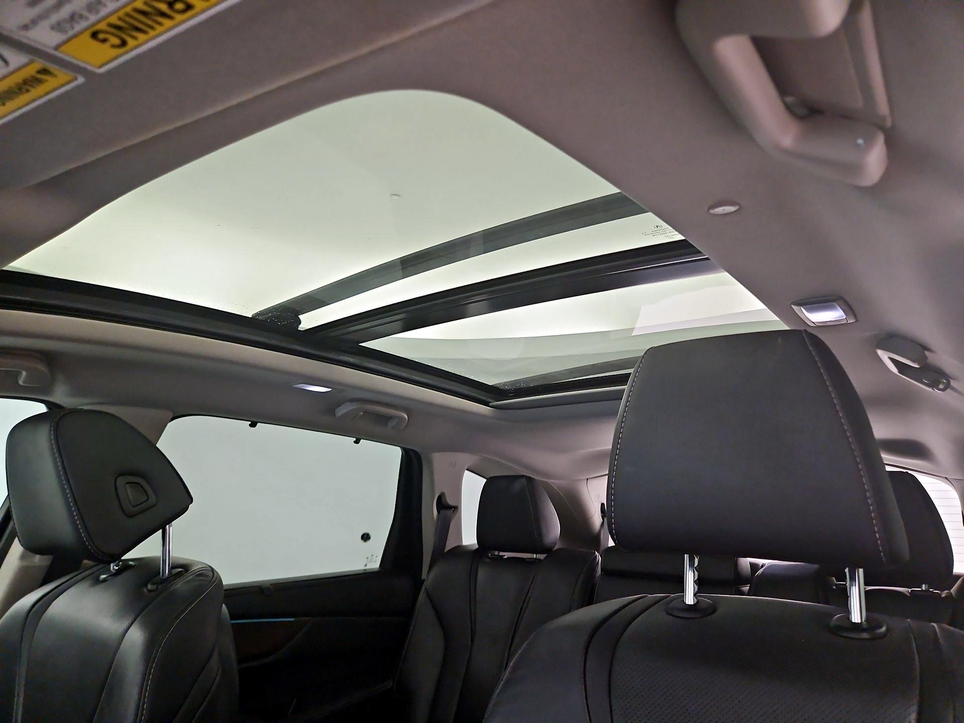 Thumbnail: 2022 Acura MDX - 20